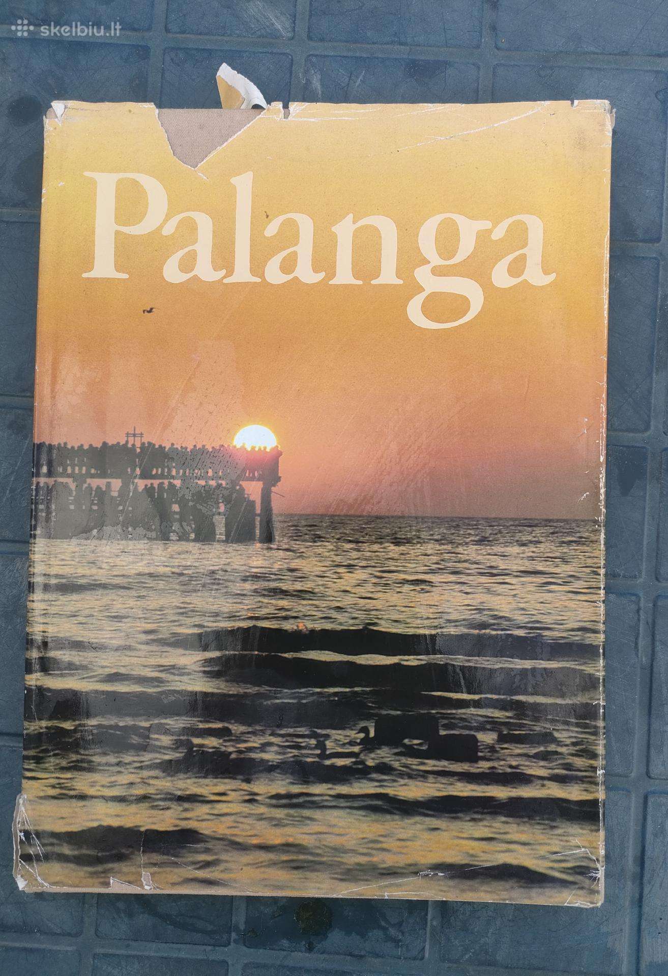 Knyga knygos / albumai foto Zinas Kazėnas Palanga