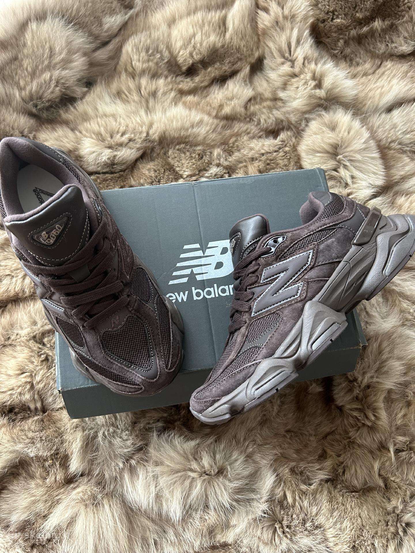 New Balance 9060 kedai