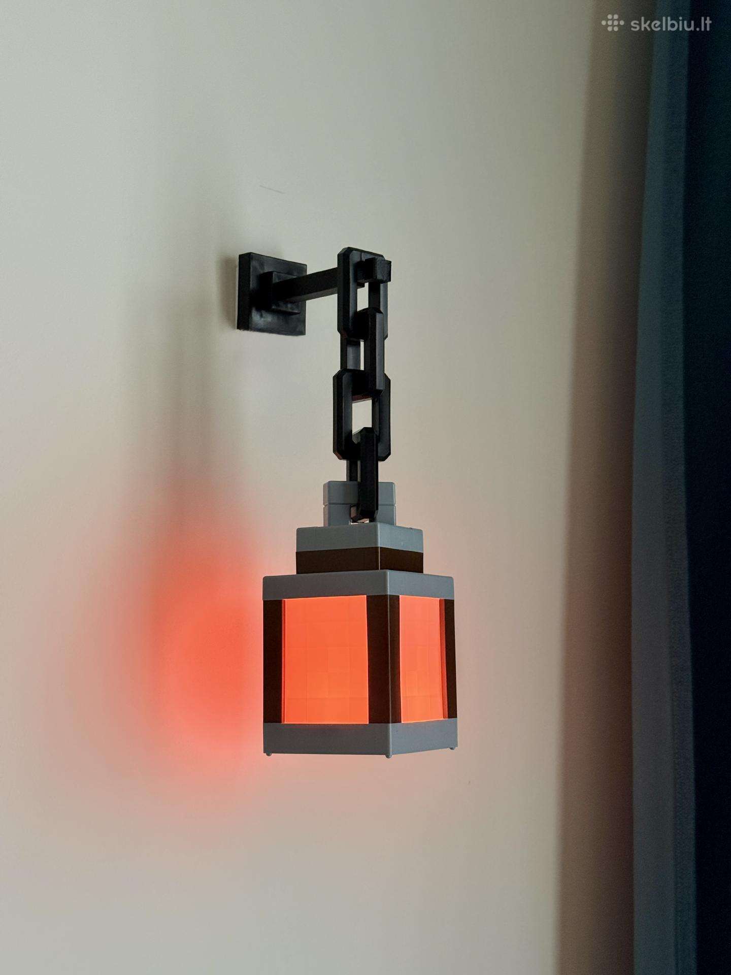 Minecraft šviestuvas pakabinamas