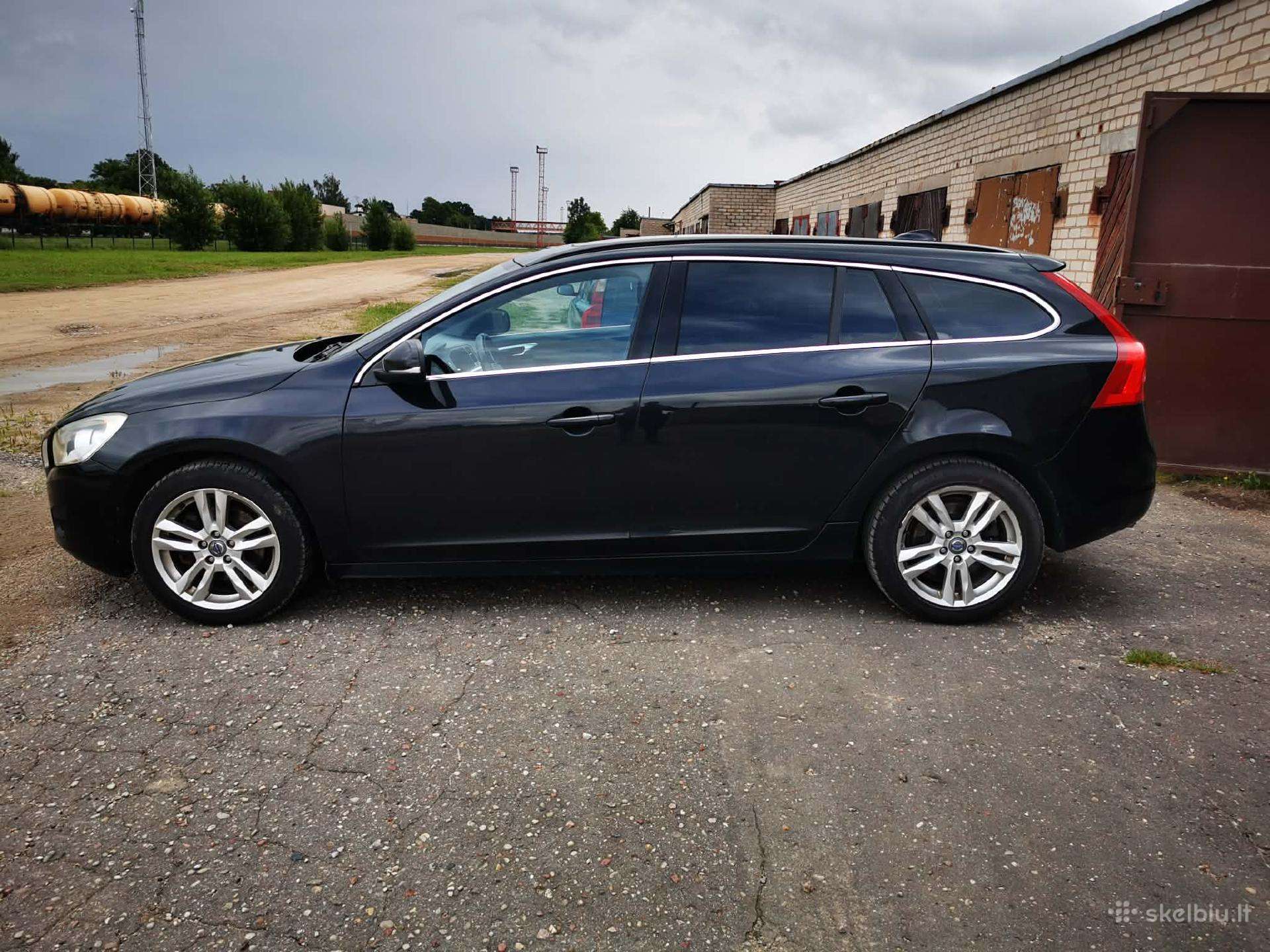 V60