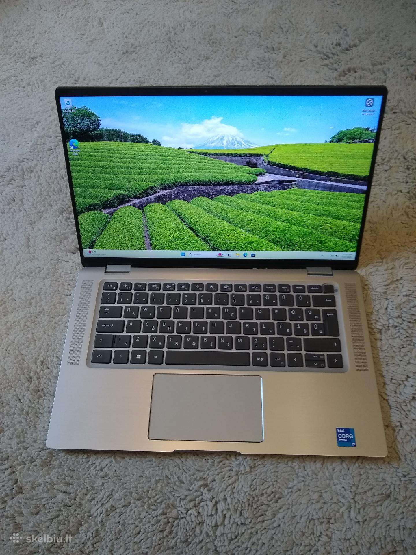Dell 9520 15"/i7-1185/16/500