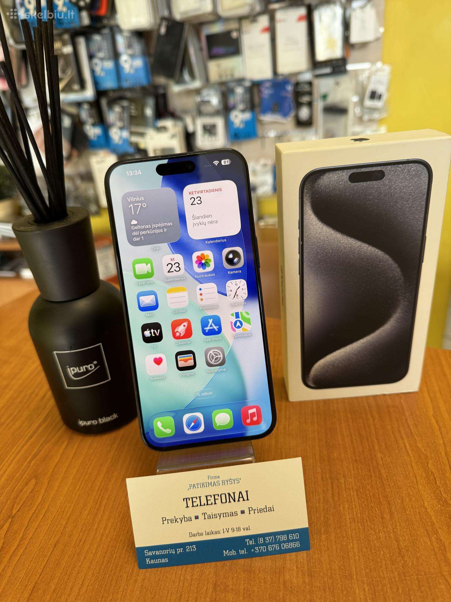 iPhone 15promax 256gb Black Titan Su Garantija
