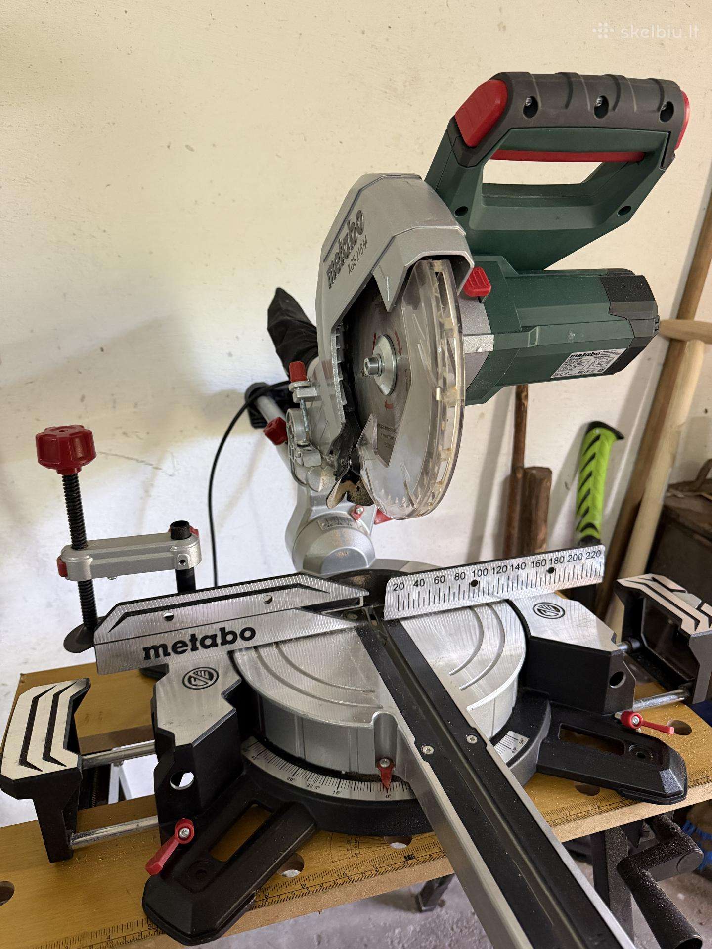 Skersinio pjovimo staklės Metabo Kgs216m