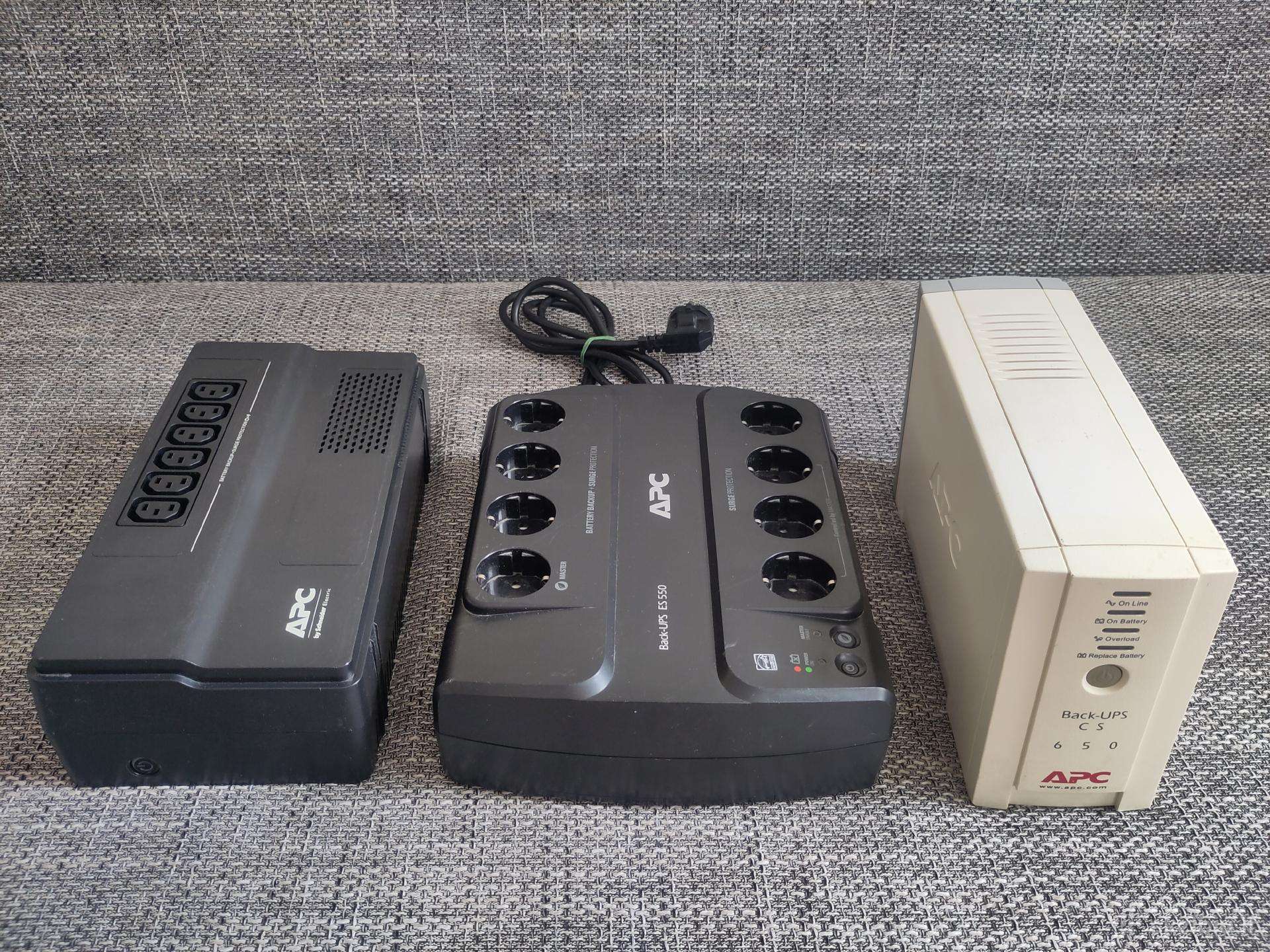 3 vnt. Apc Ups (be baterijų)