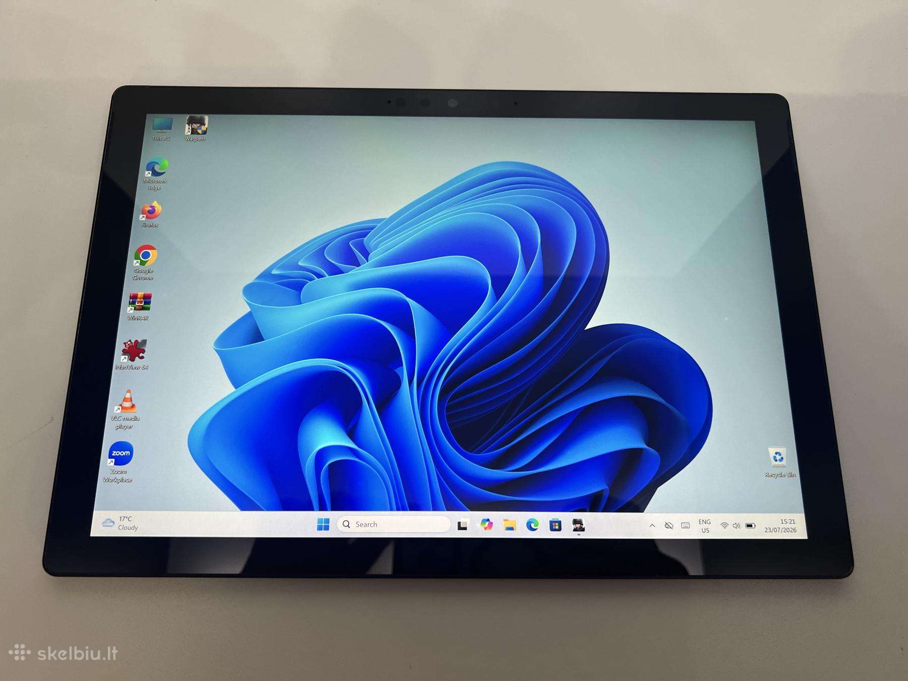 Microsoft Surface Pro 7
