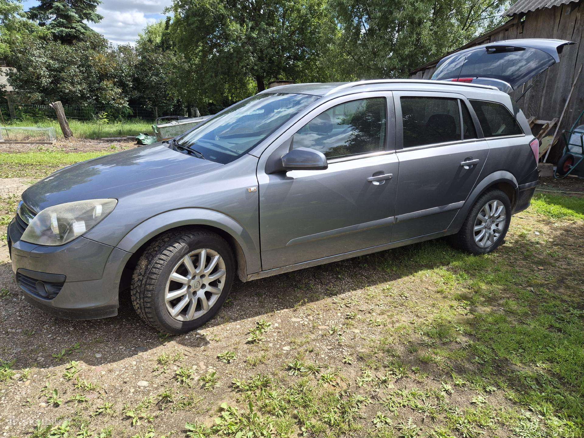 Parduodu opel astra
