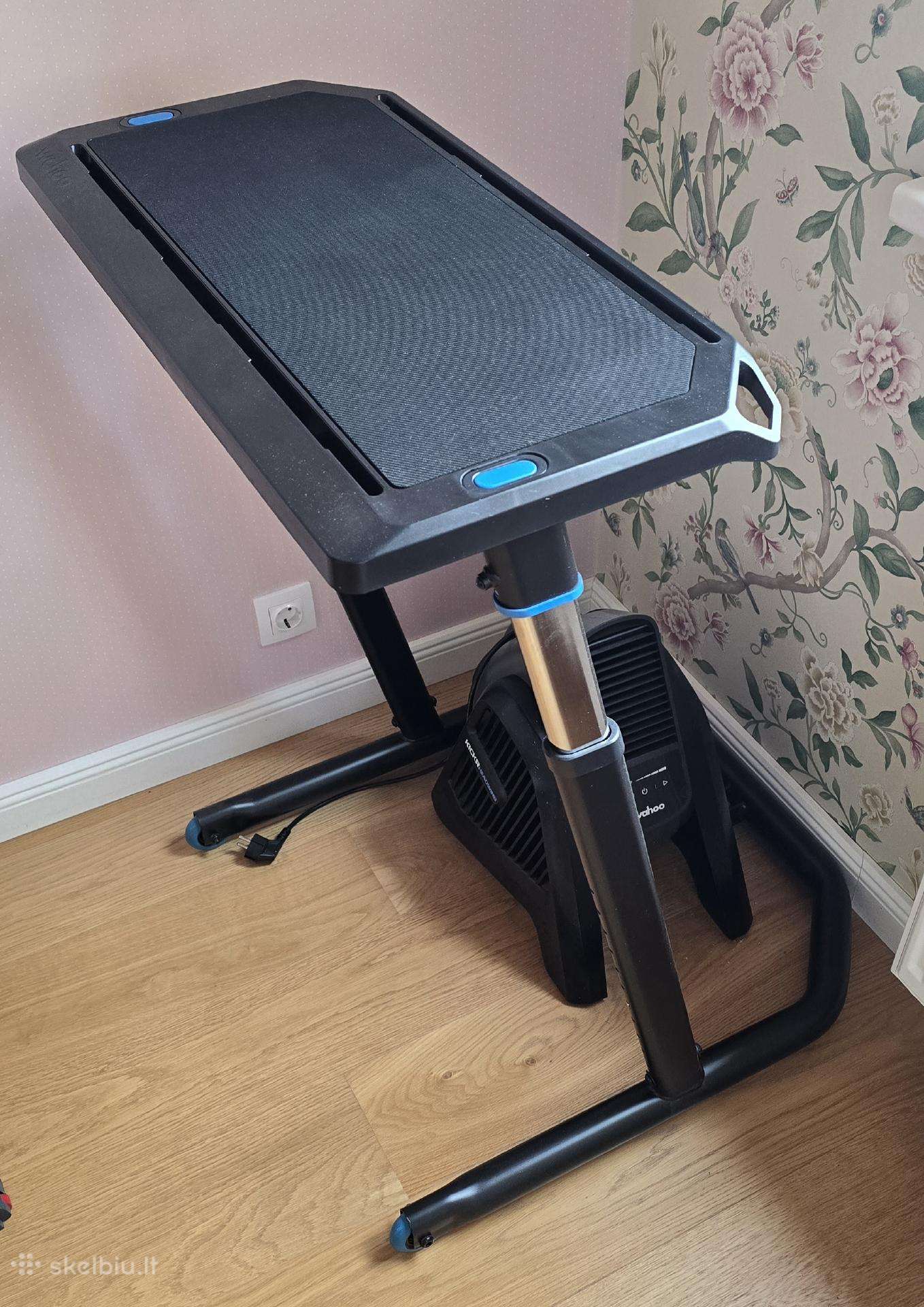 Wahoo Kickr Indoor Cycling stovas/stalas