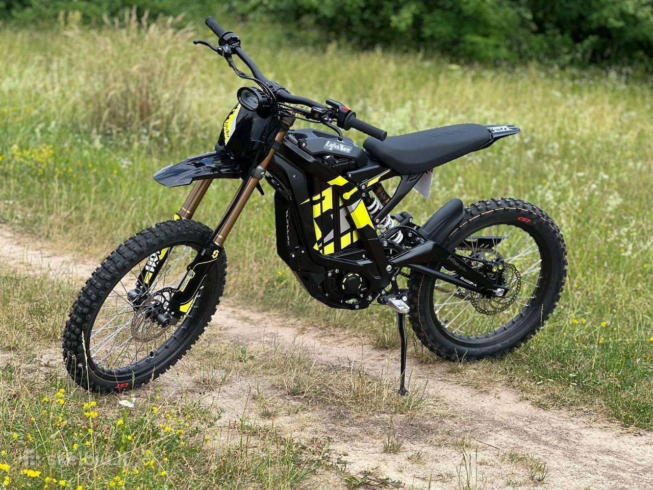 Surron light bee x 2025