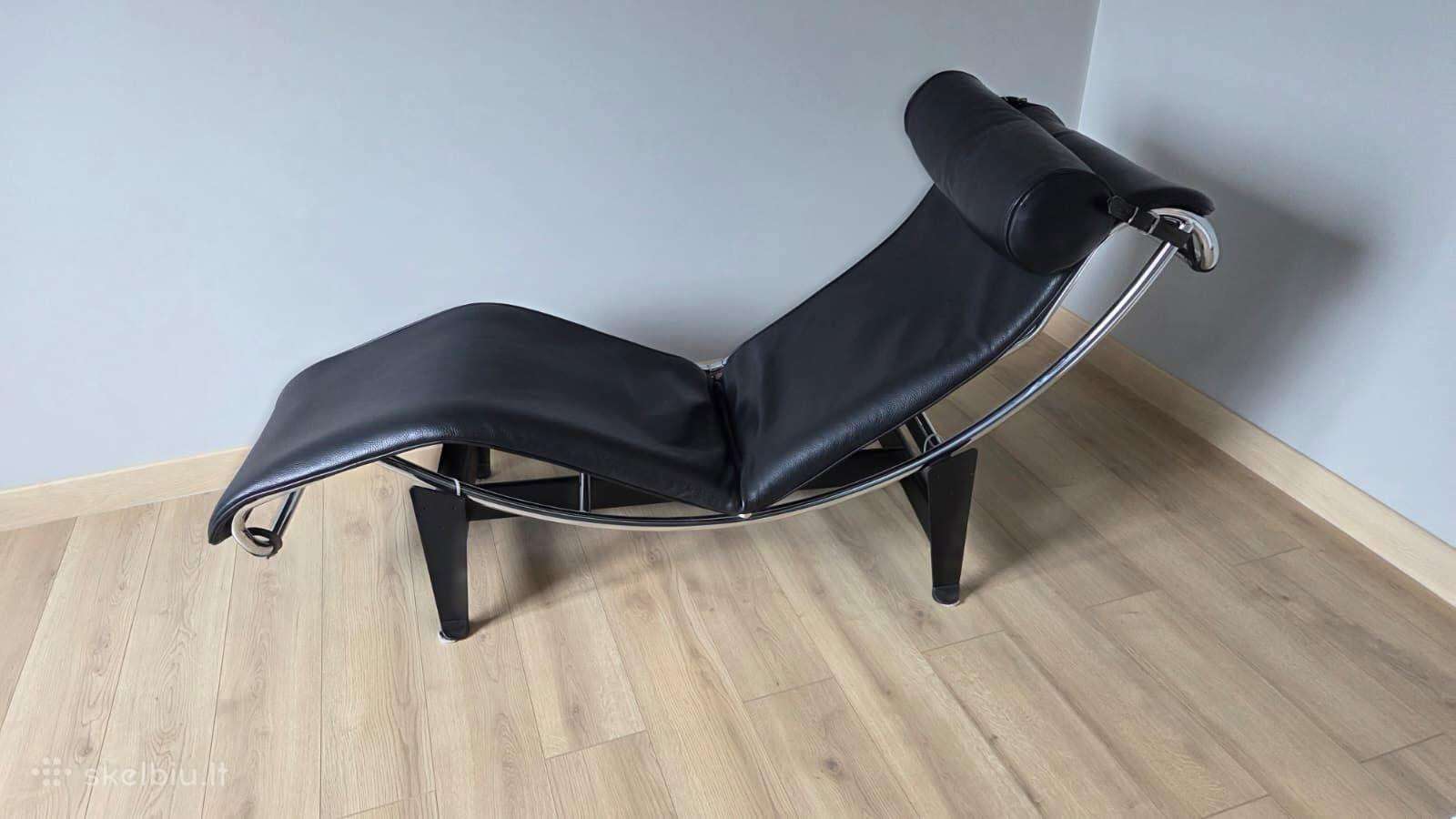 Le Corbusier Lc4 dizaino gultas-chaise longue