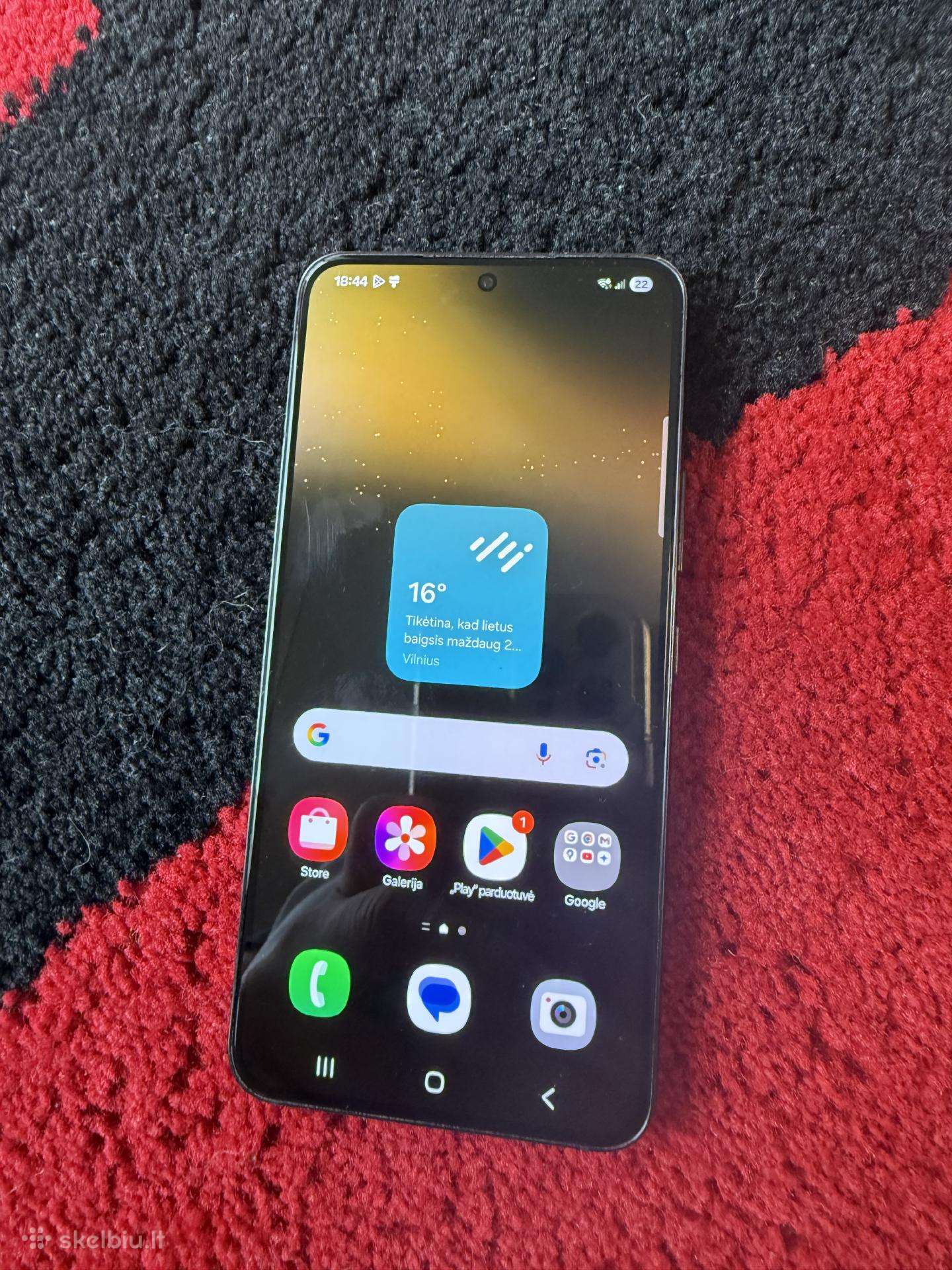 Parduodami naudoti samsung galaxy S22 ir S9