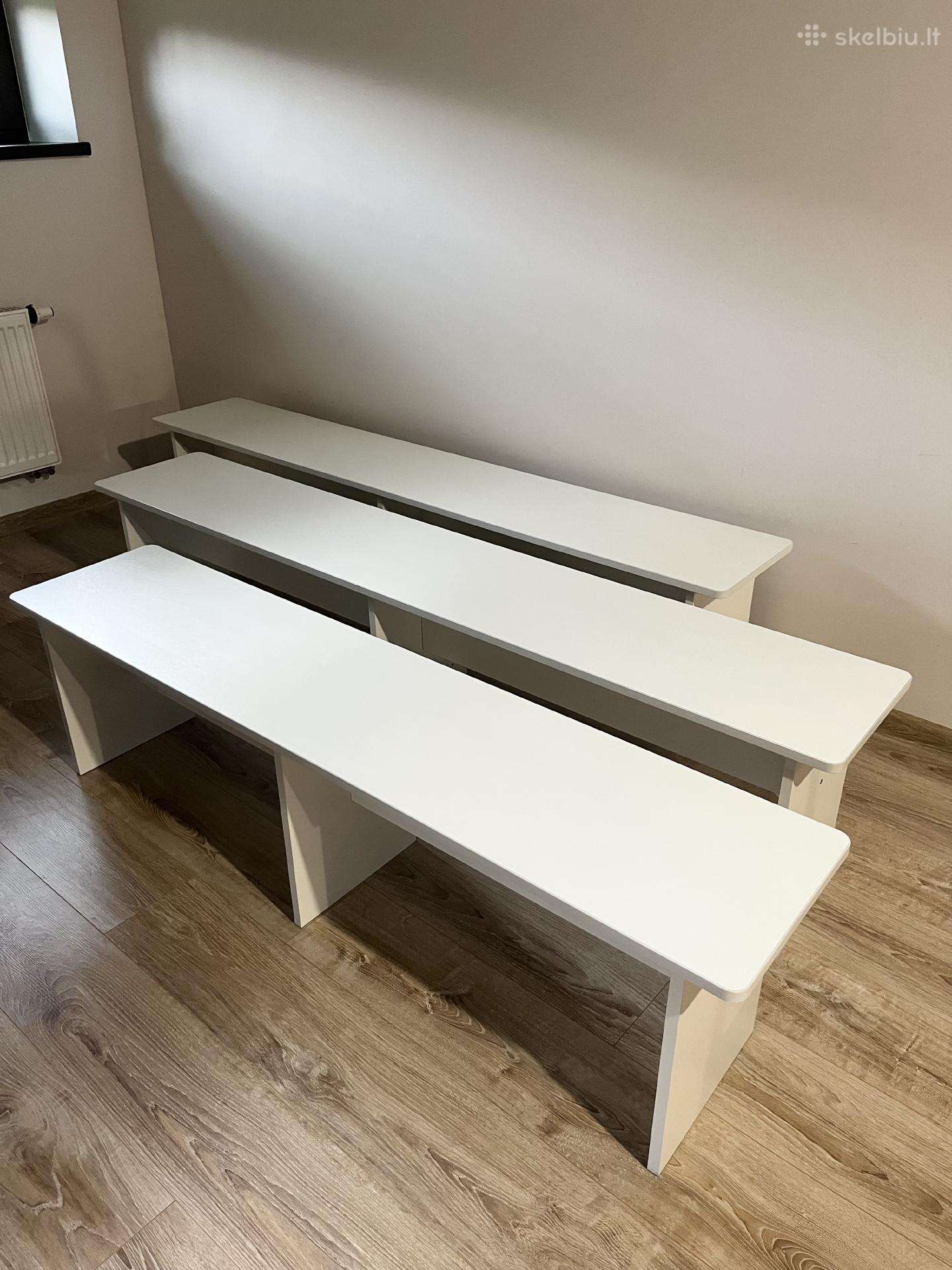 Puikios būklės, tvirti suolai