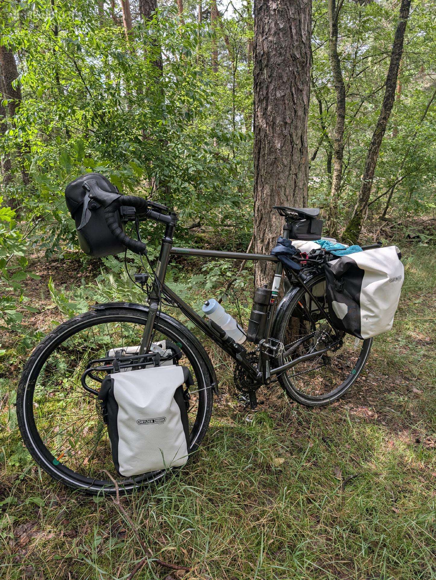 Touring bike Fuji 28″