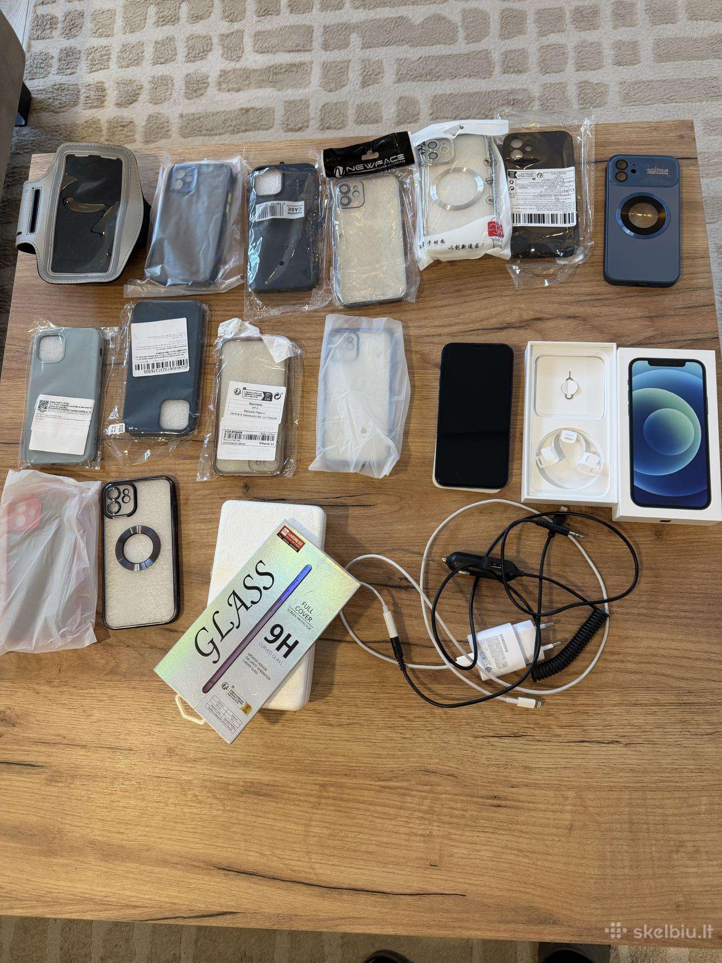 iPhone 12