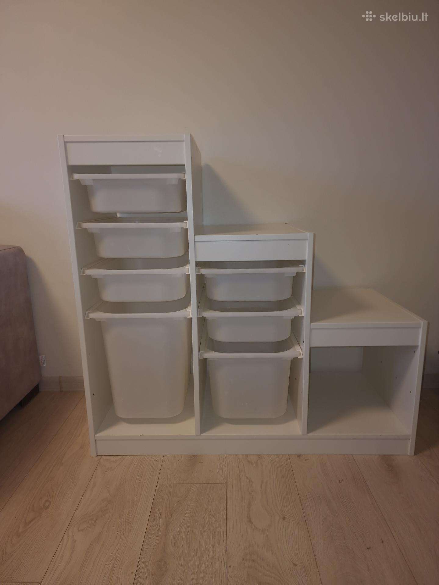 Ikea lentynos