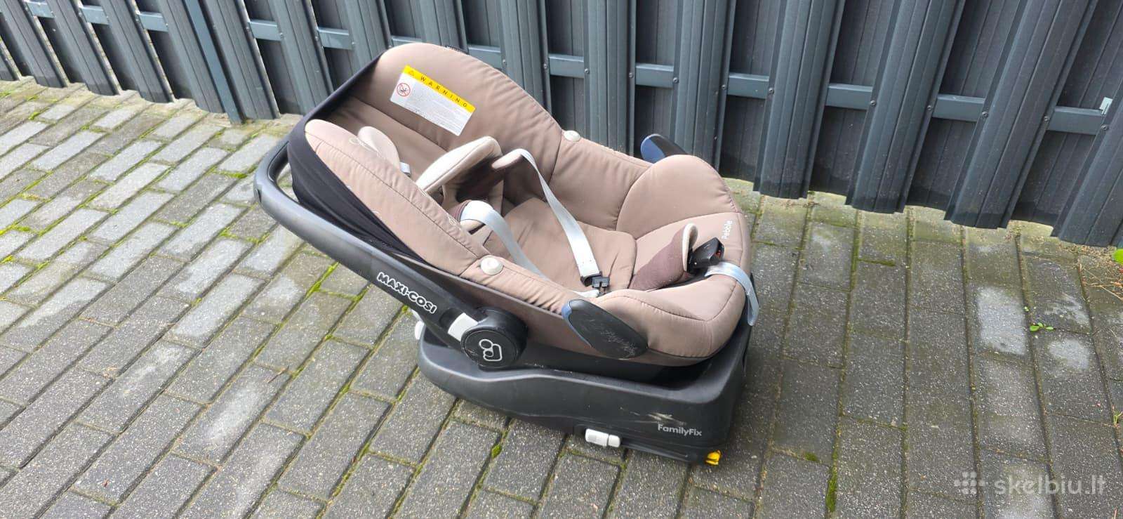 Maxi-cosi Pebble automobilinė kėdutė su Familyfix