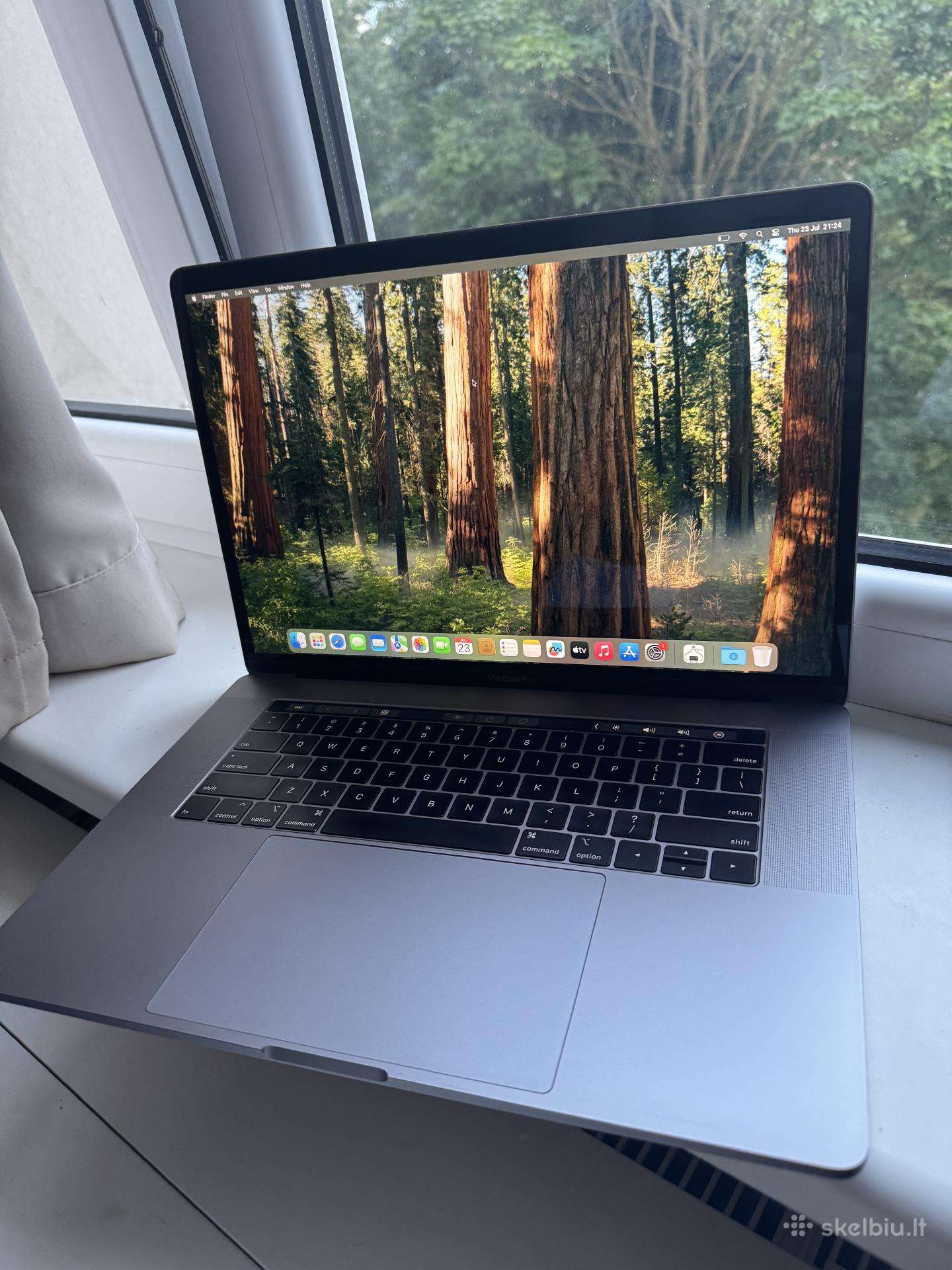 MacBook Pro 15 2018 32gb 1tb Vega 20 4gb