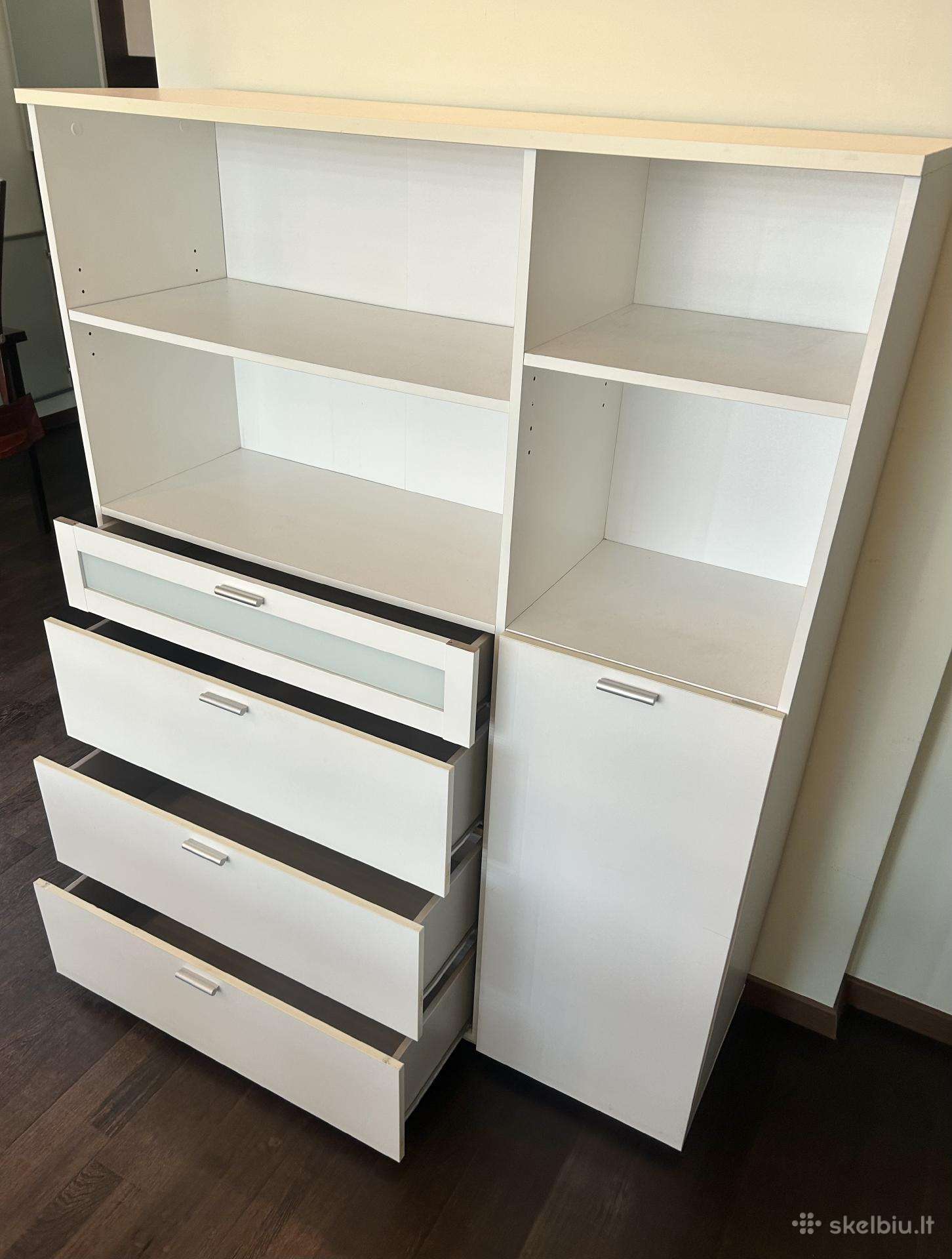 Aukšta Ikea komoda su stalčiais ir durelėmis