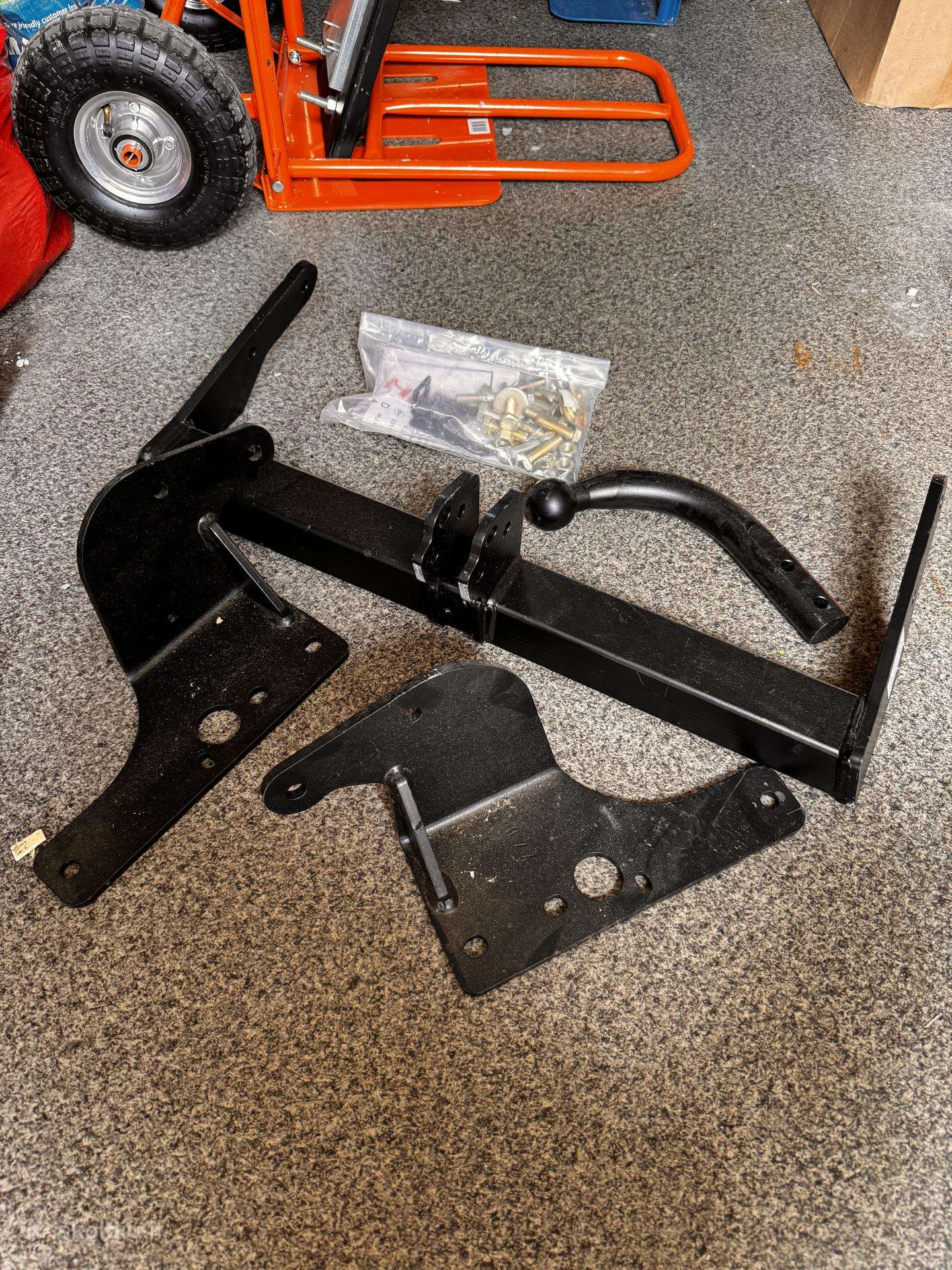 Toyota Avensis kablys