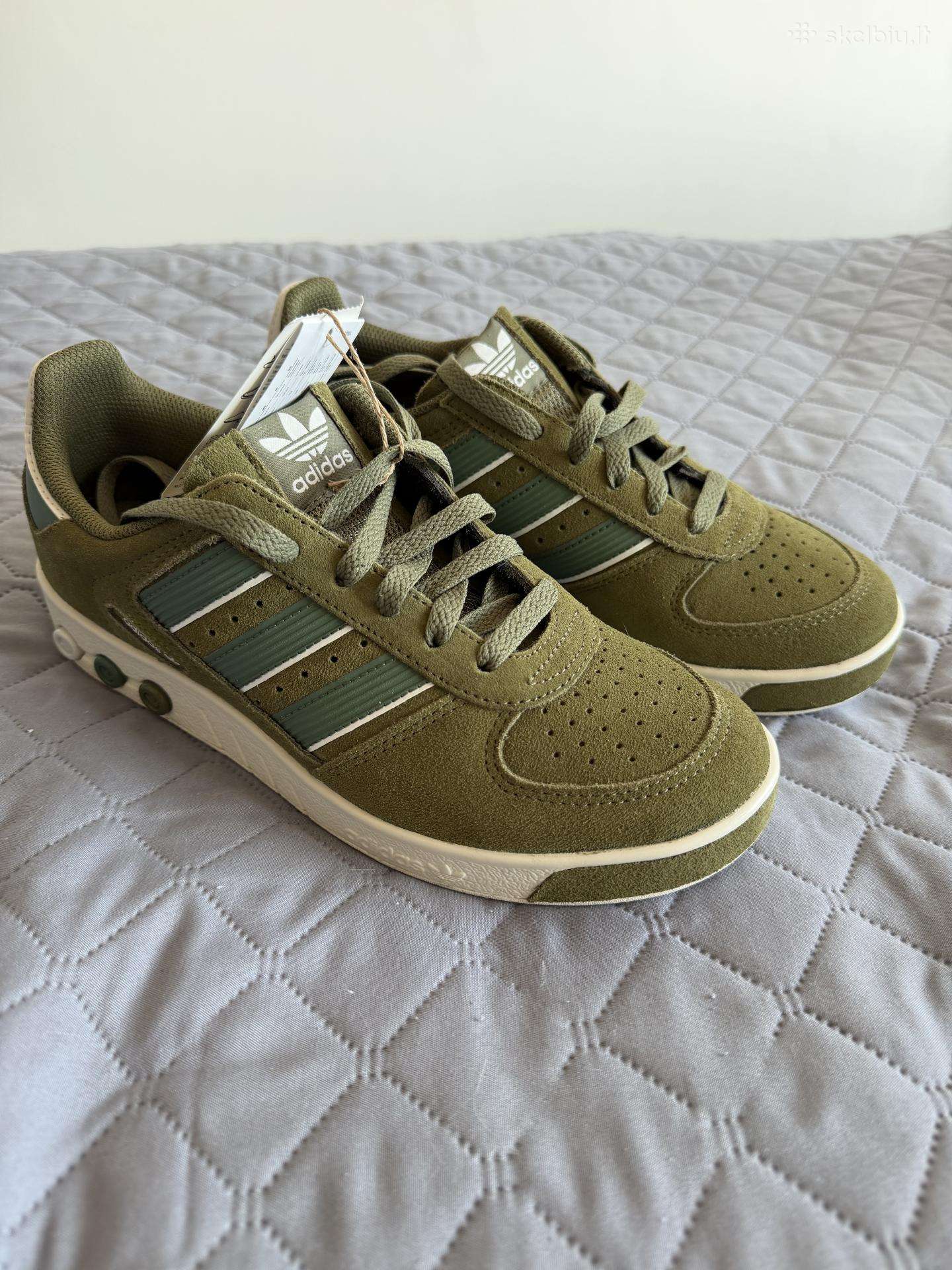 Adidas G. S. Court kedai
