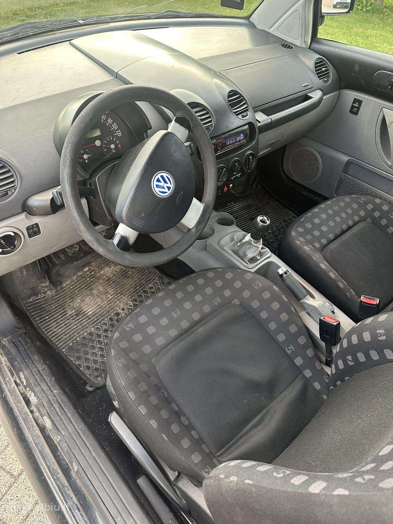 Volkswagen Beetle, 2.0 l., hatchback