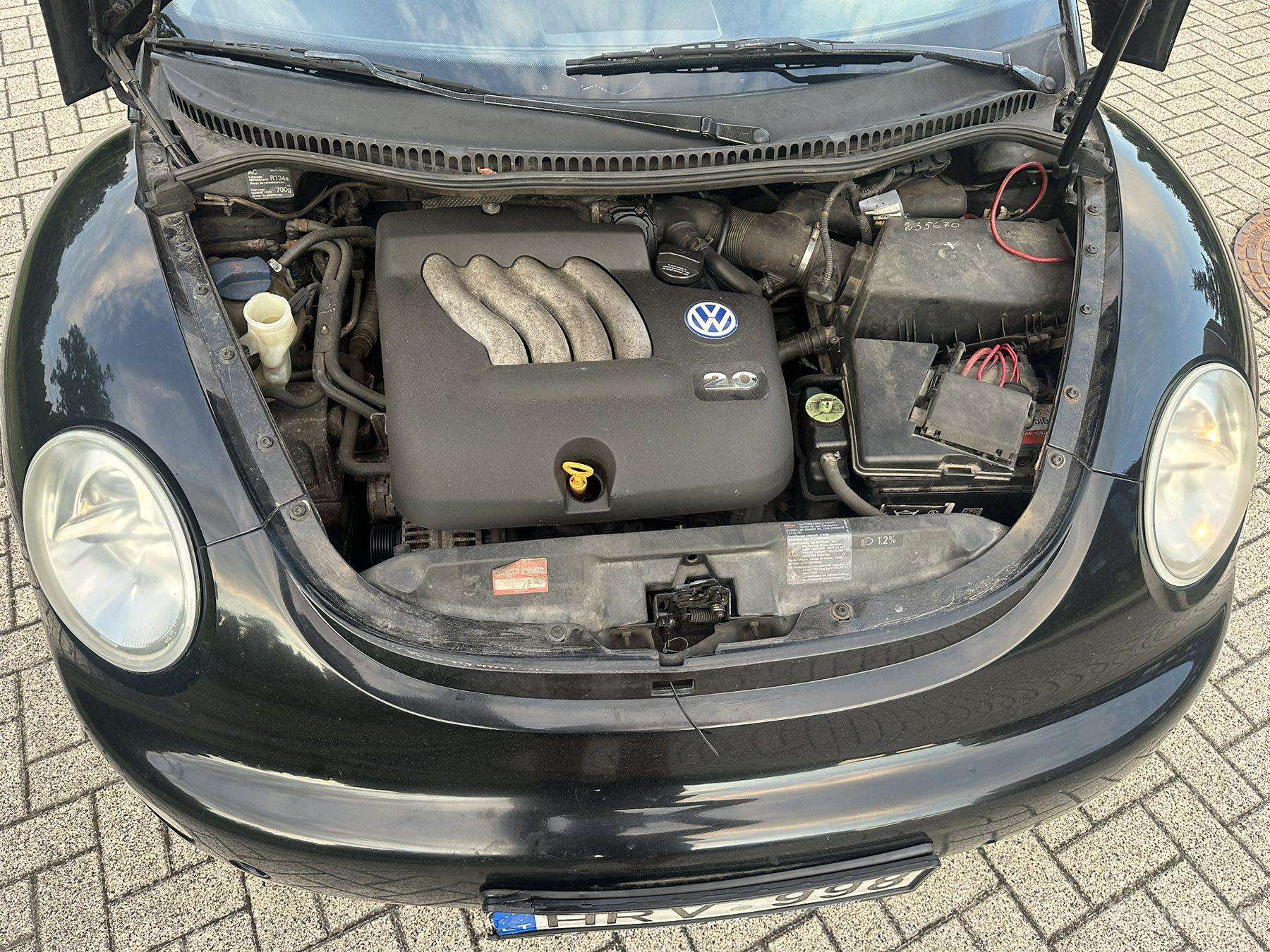 Volkswagen Beetle, 2.0 l., hatchback