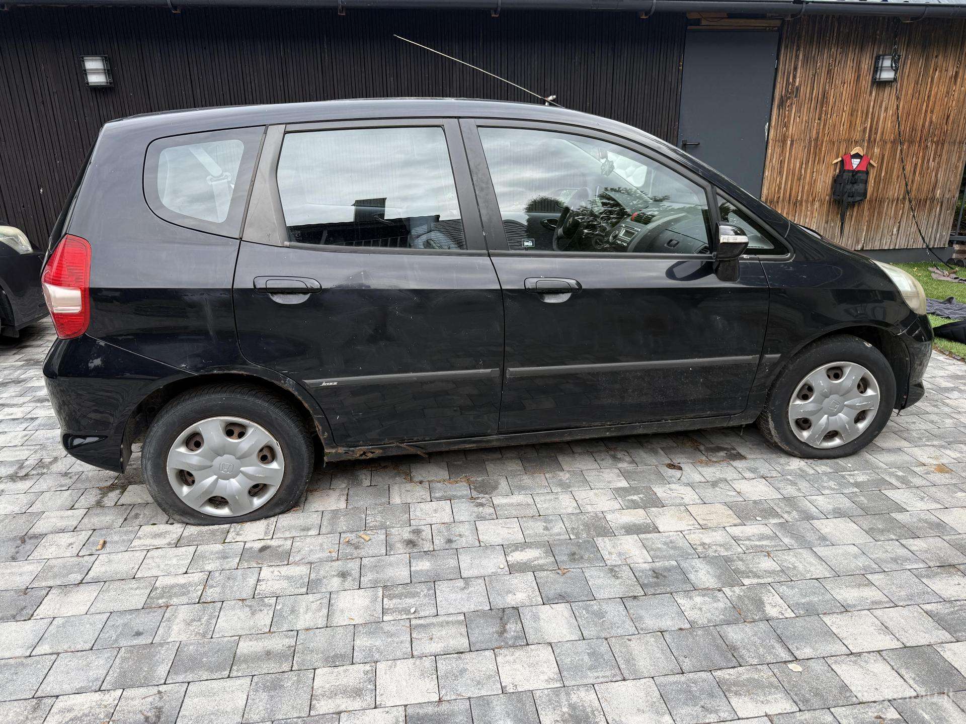 Honda Jazz 2005 dalimis