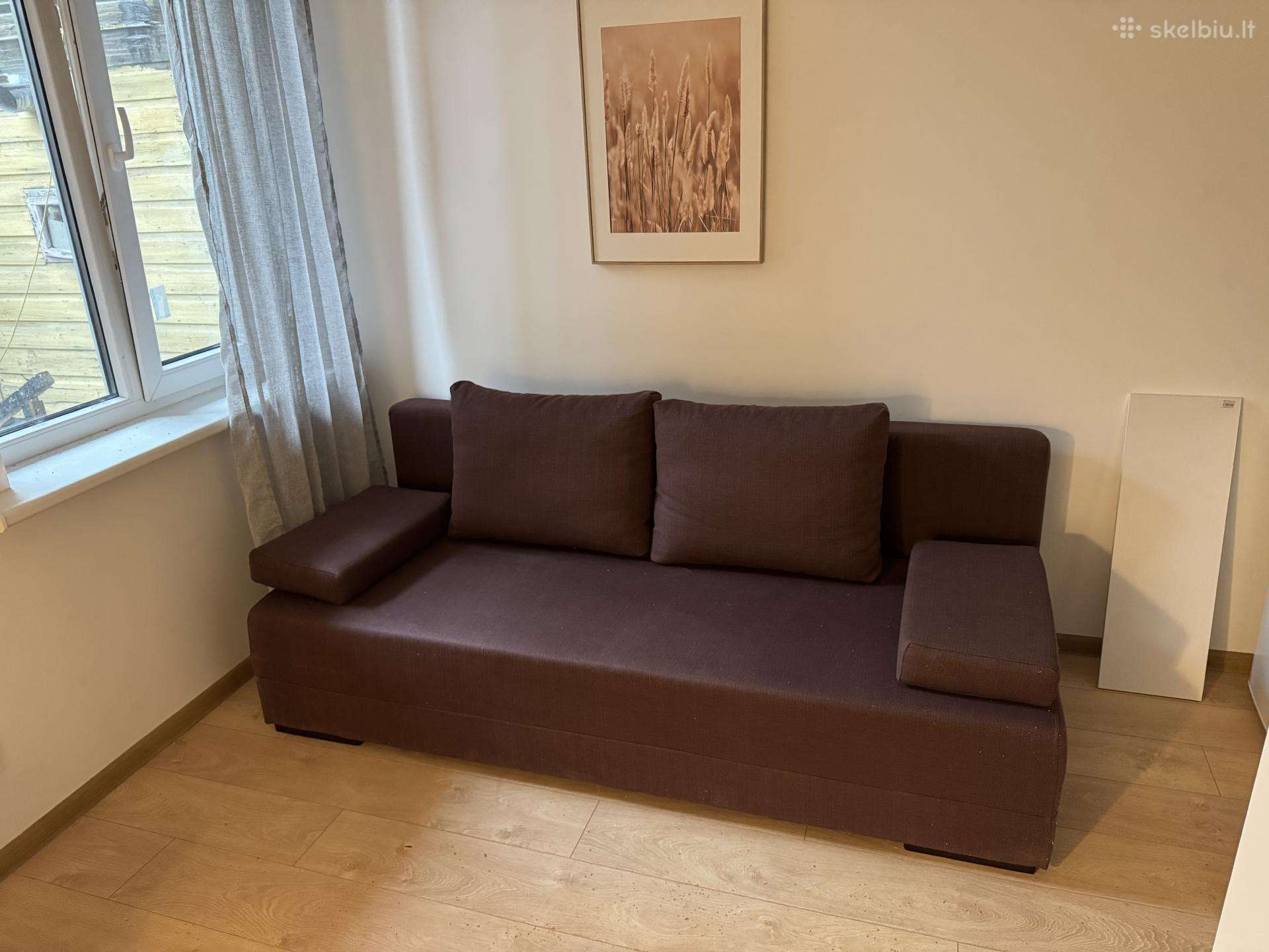 Sofa-lova su patalynės dėže