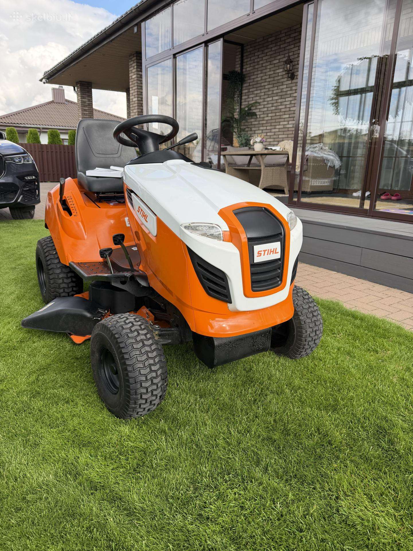 Sodo traktoriukas Stihl