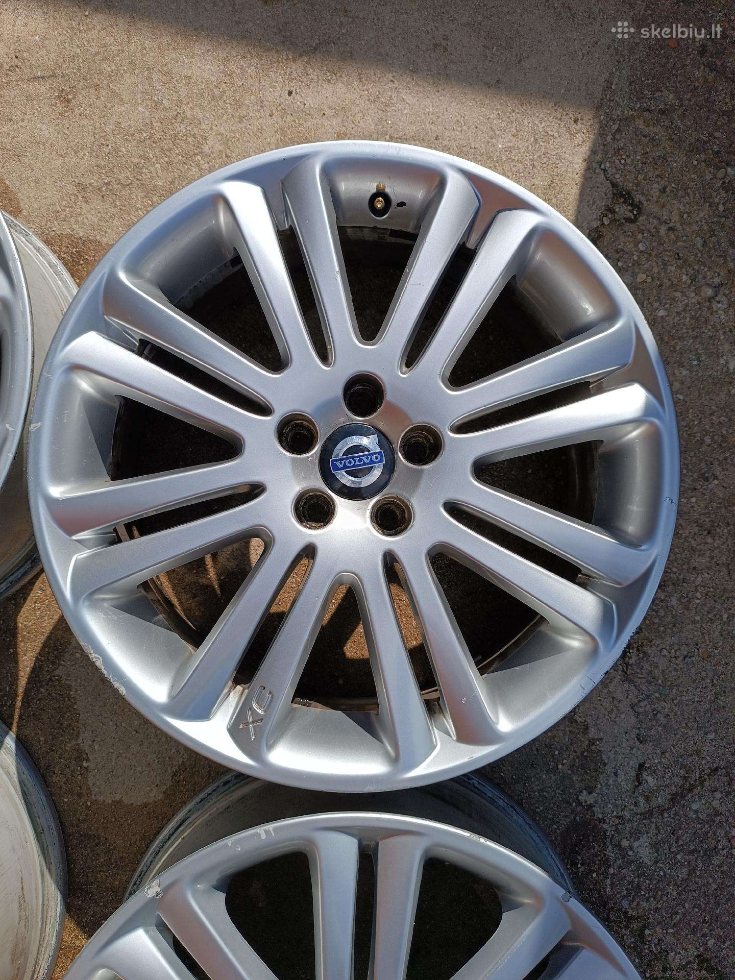 Volvo, lengvojo lydinio, R19