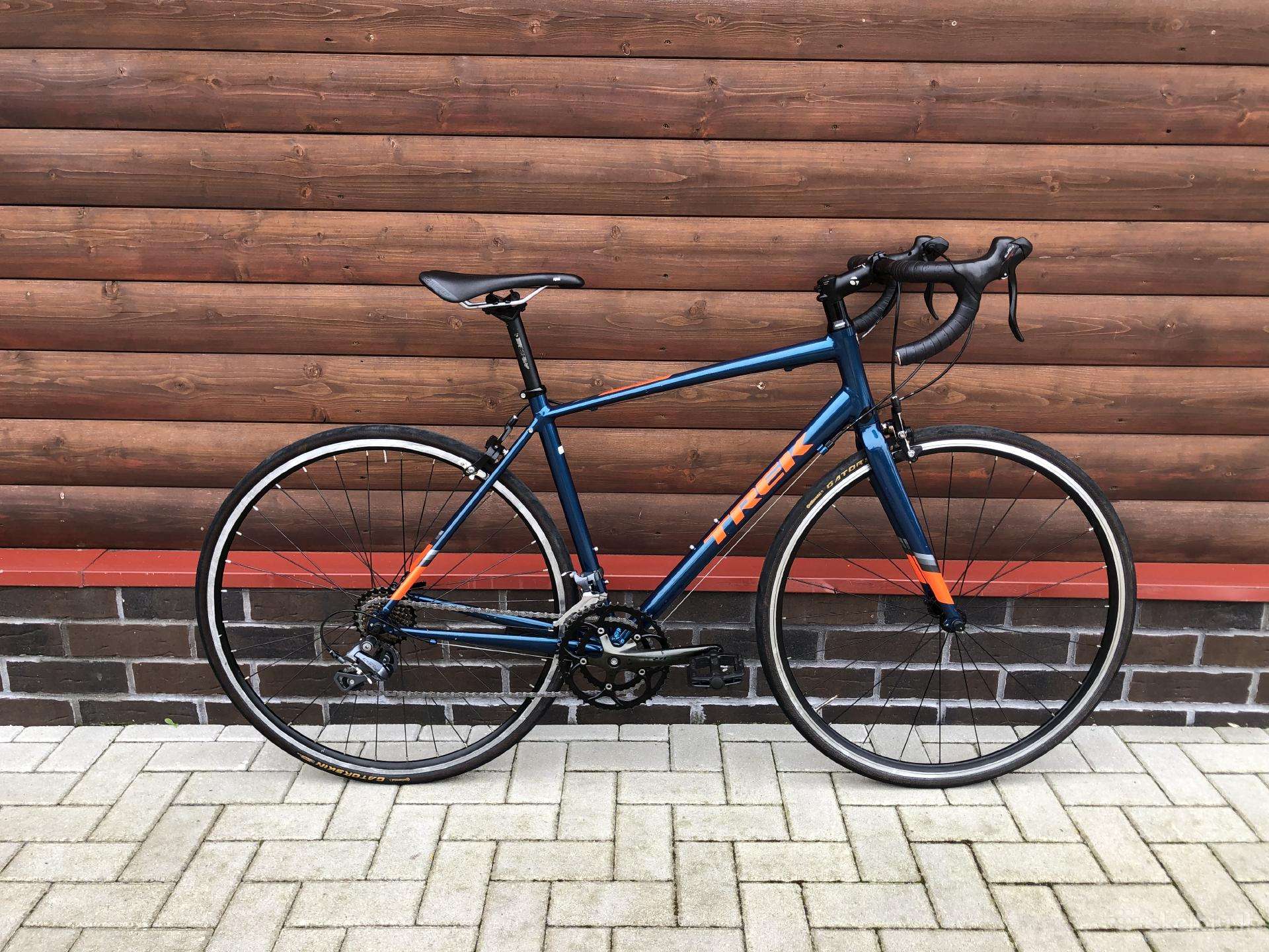 Trek firmos dviratis