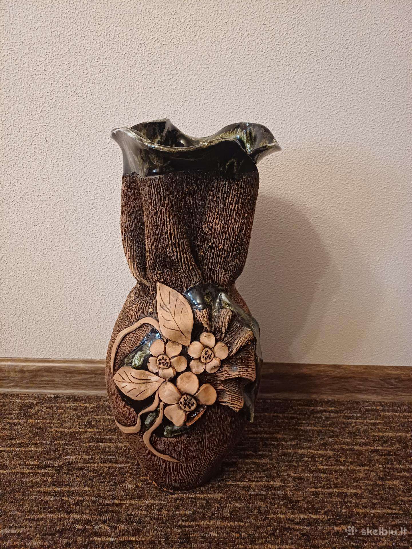 Keramikinė , rankų darbo vaza