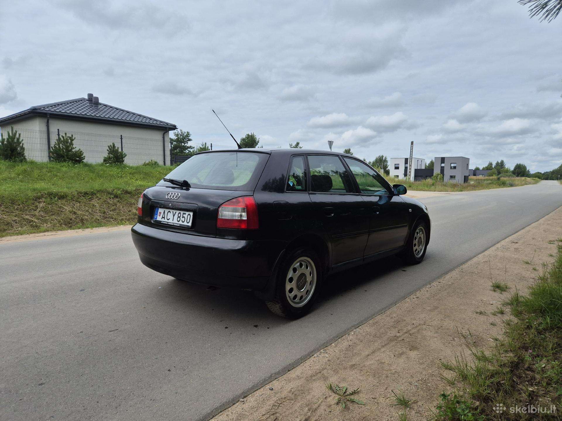 Audi A3, 1.6 l., Хэтчбек