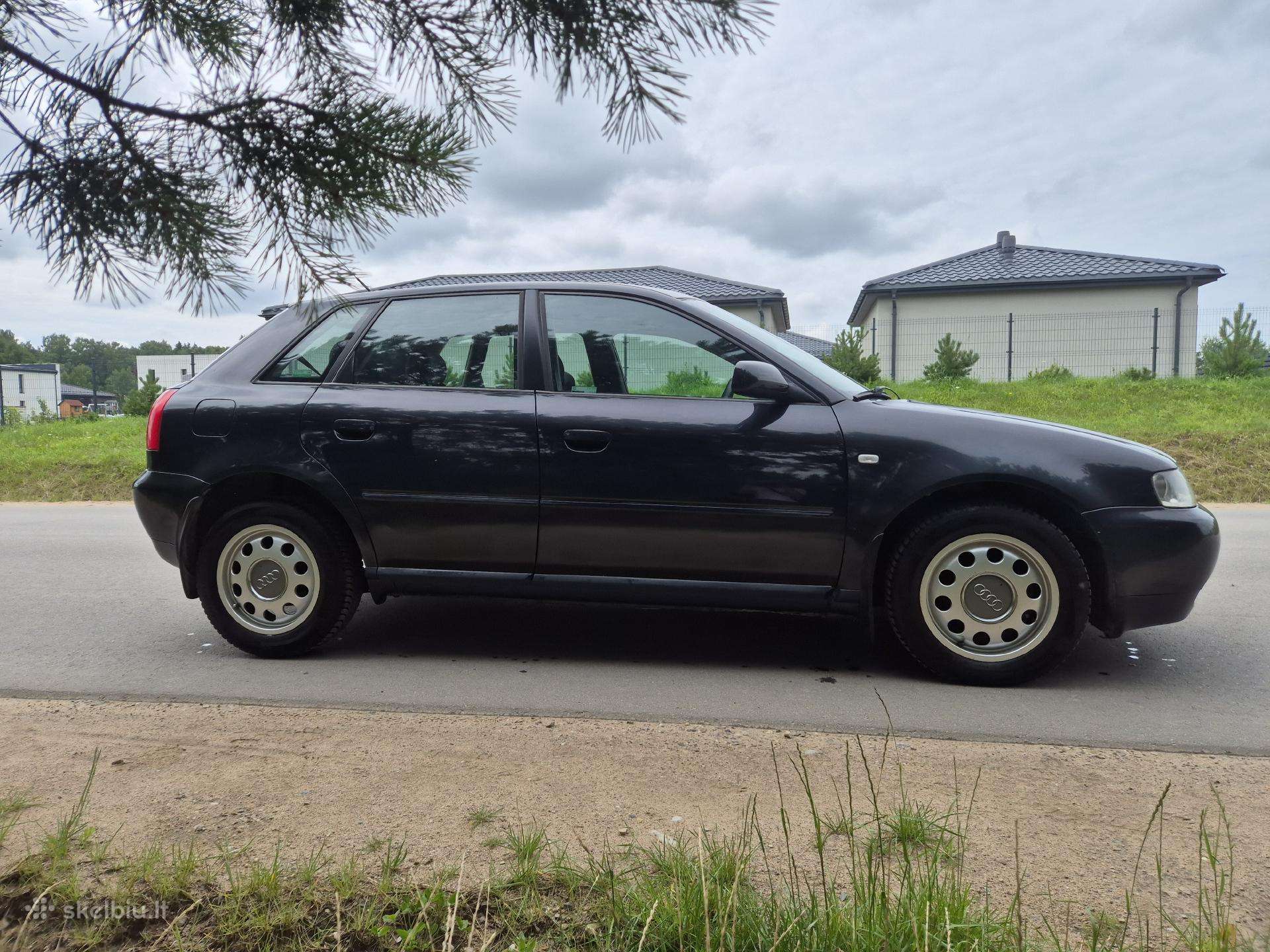 Audi A3, 1.6 l., Хэтчбек
