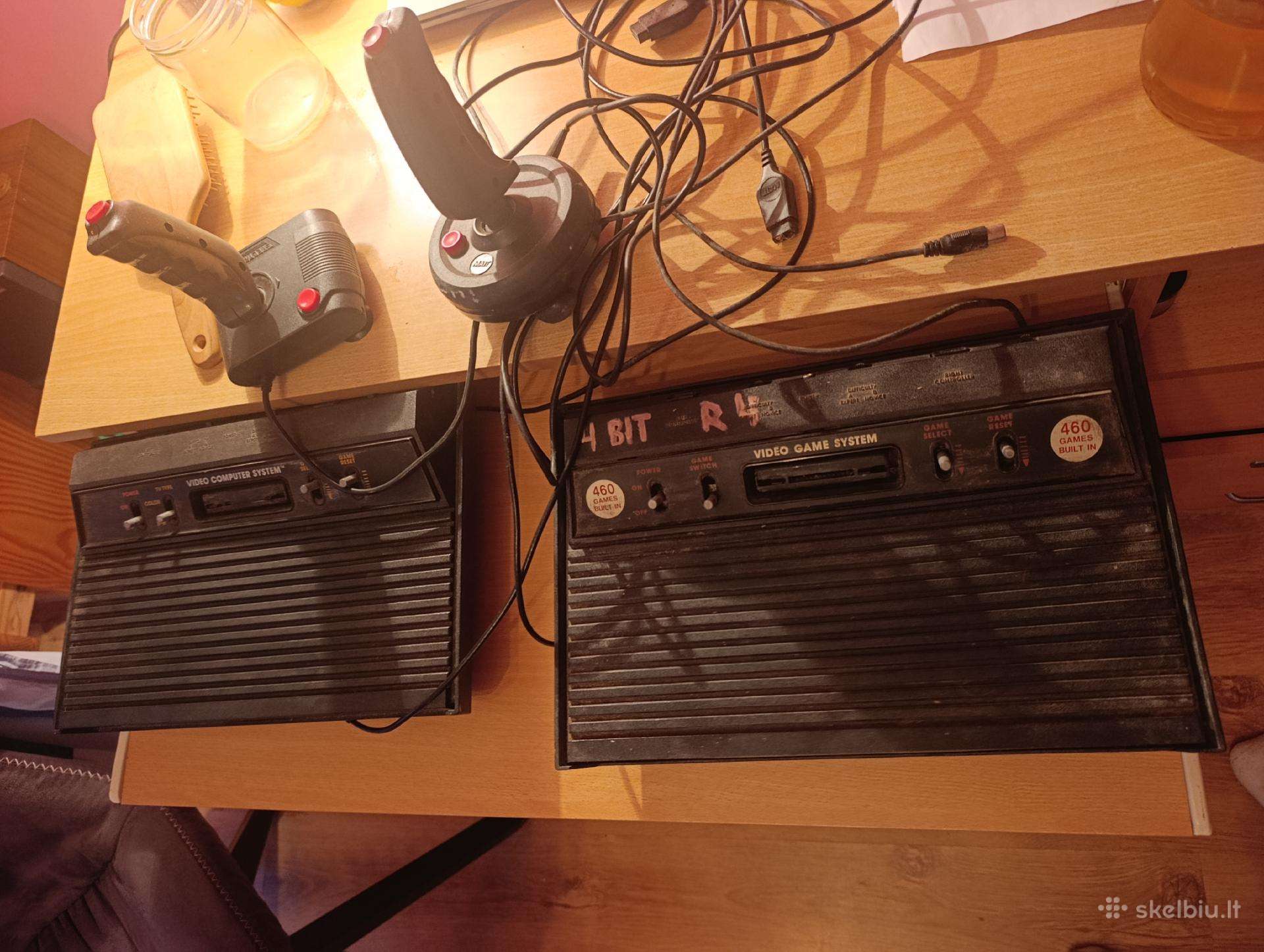 Atari 2600 ir atari 4bit, su įdiegtais žaidimais