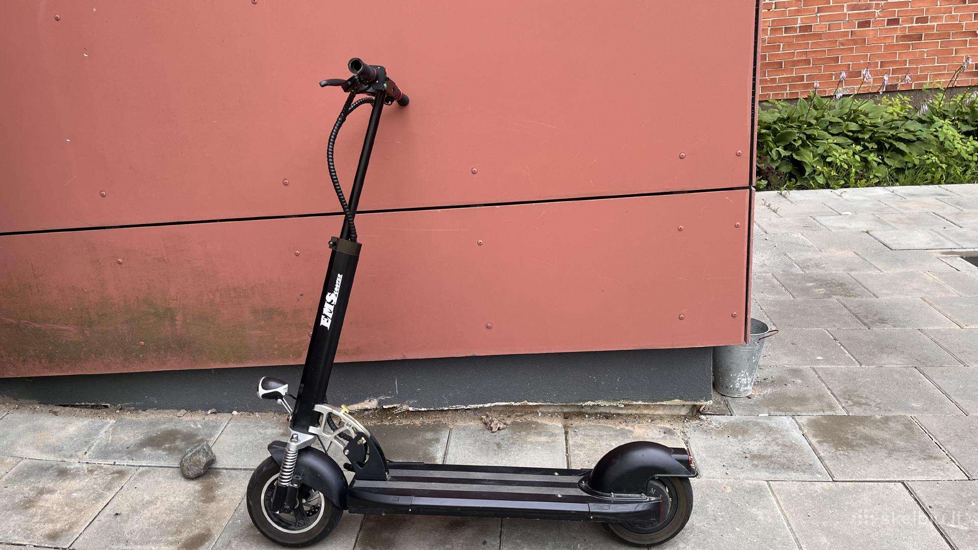Emscooter Extreme-x21 elektrinis paspirtukas