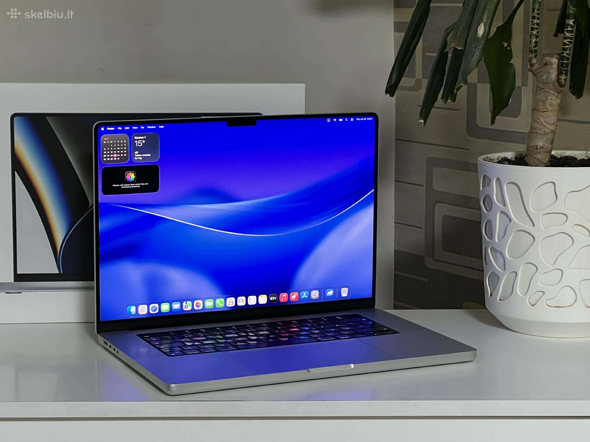 Parduodamas MacBook Pro 16 su M1 Pro, Xdr 120hz.