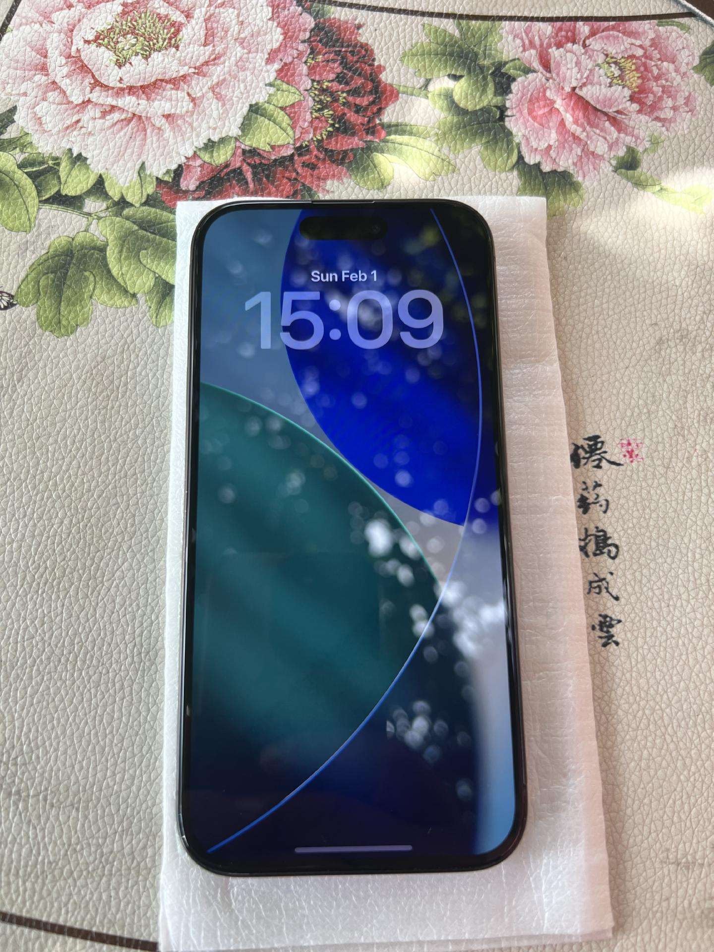 iPhone 15pro 256gb