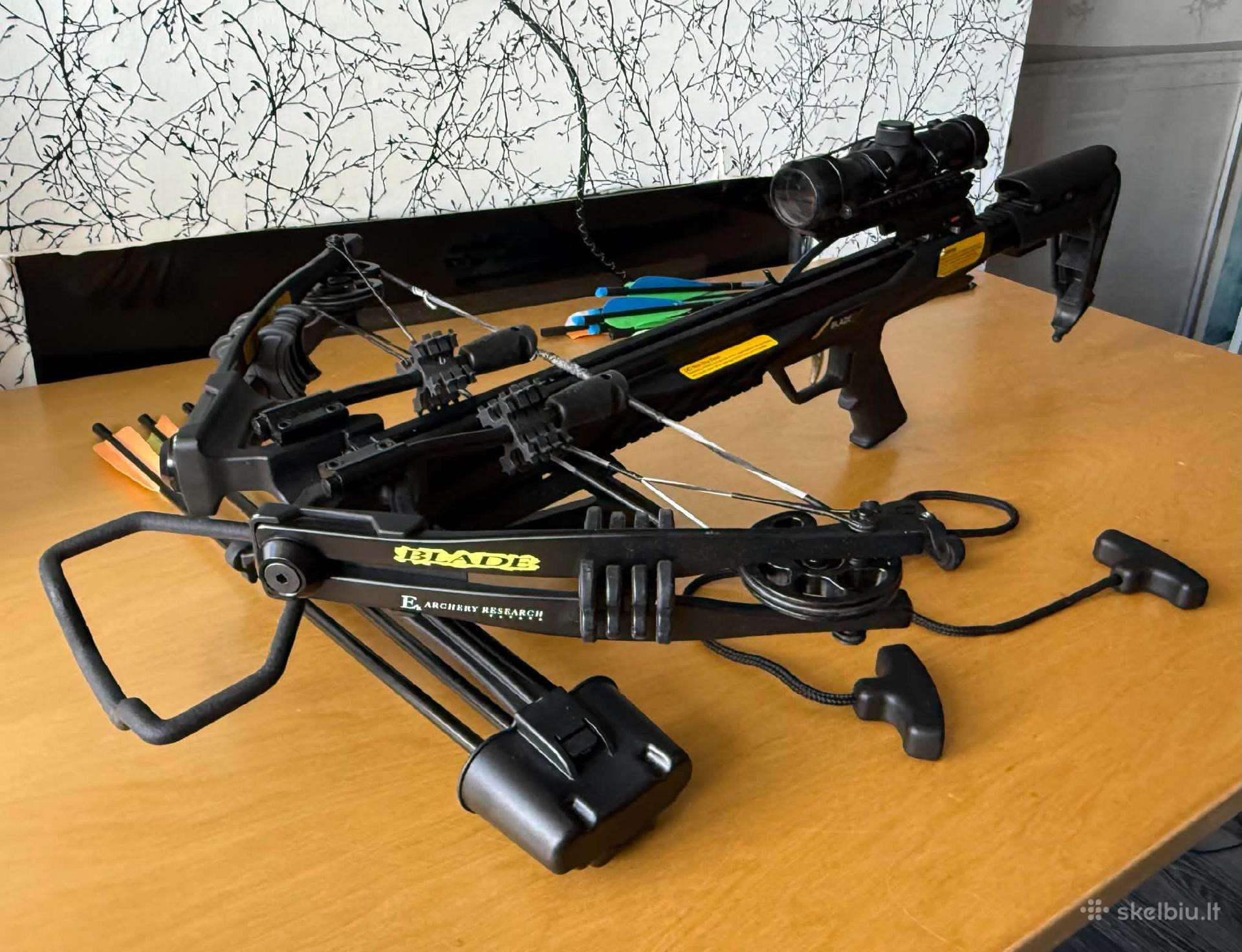 Parduodamas naudotas arbaletas – komplektas