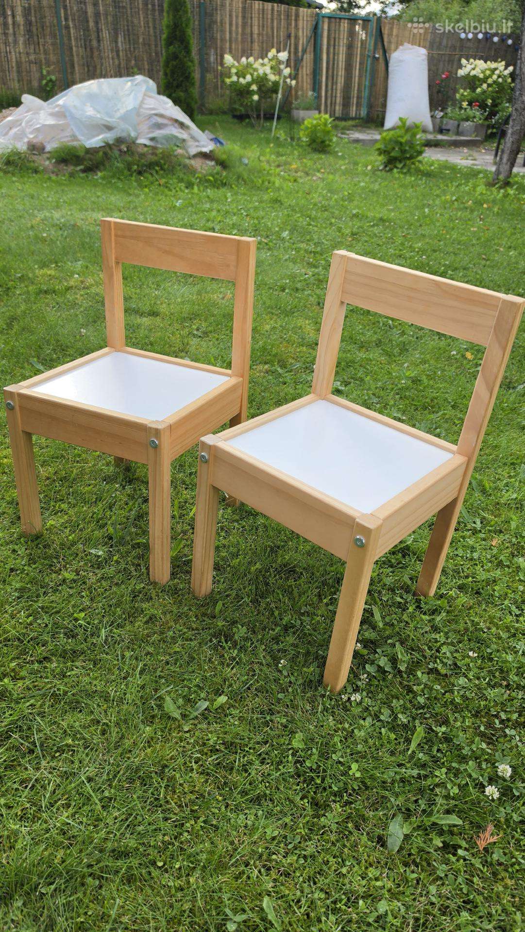 2 Ikea vaikiškos kėdutės