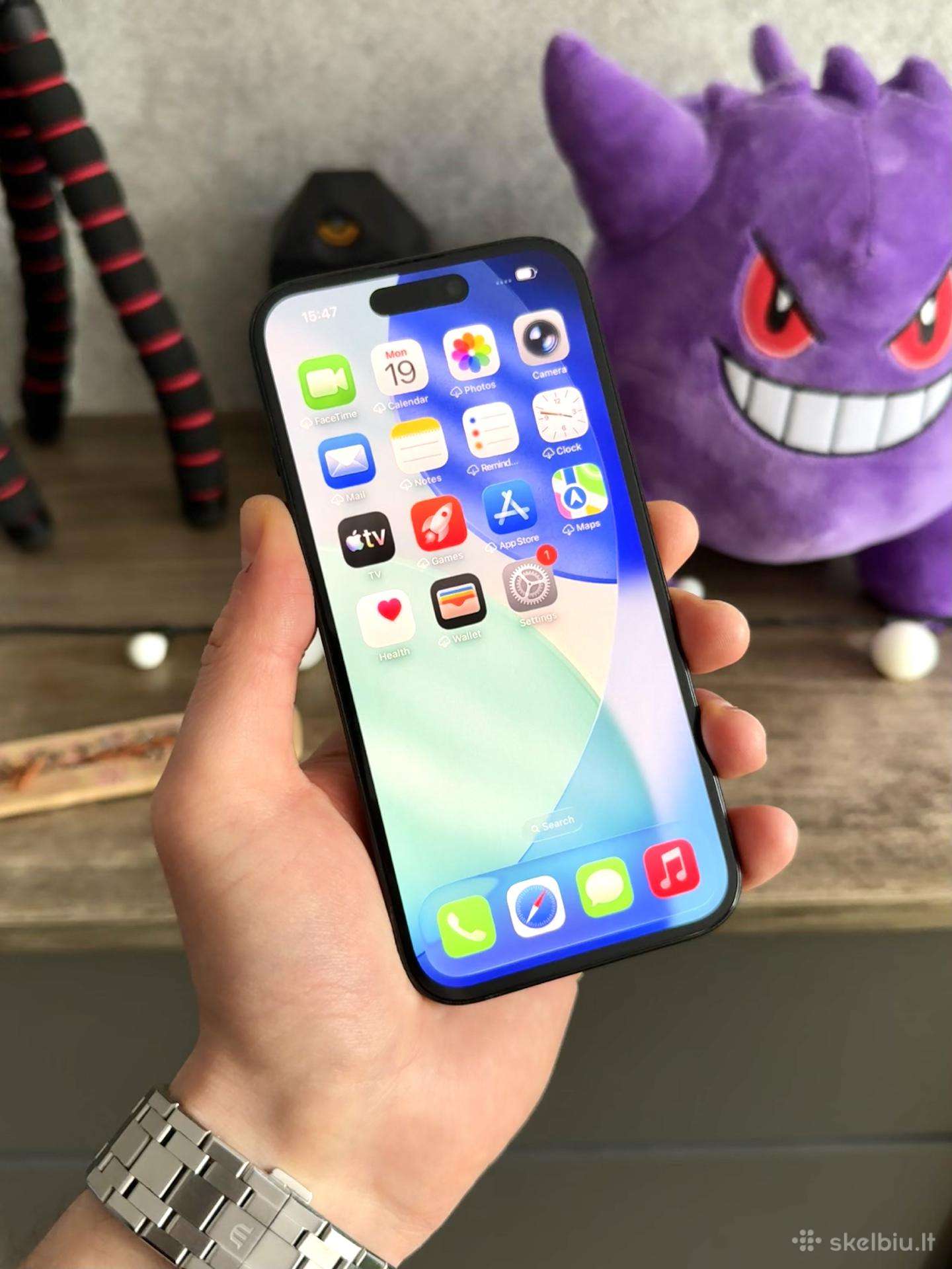 iPhone 15 Black