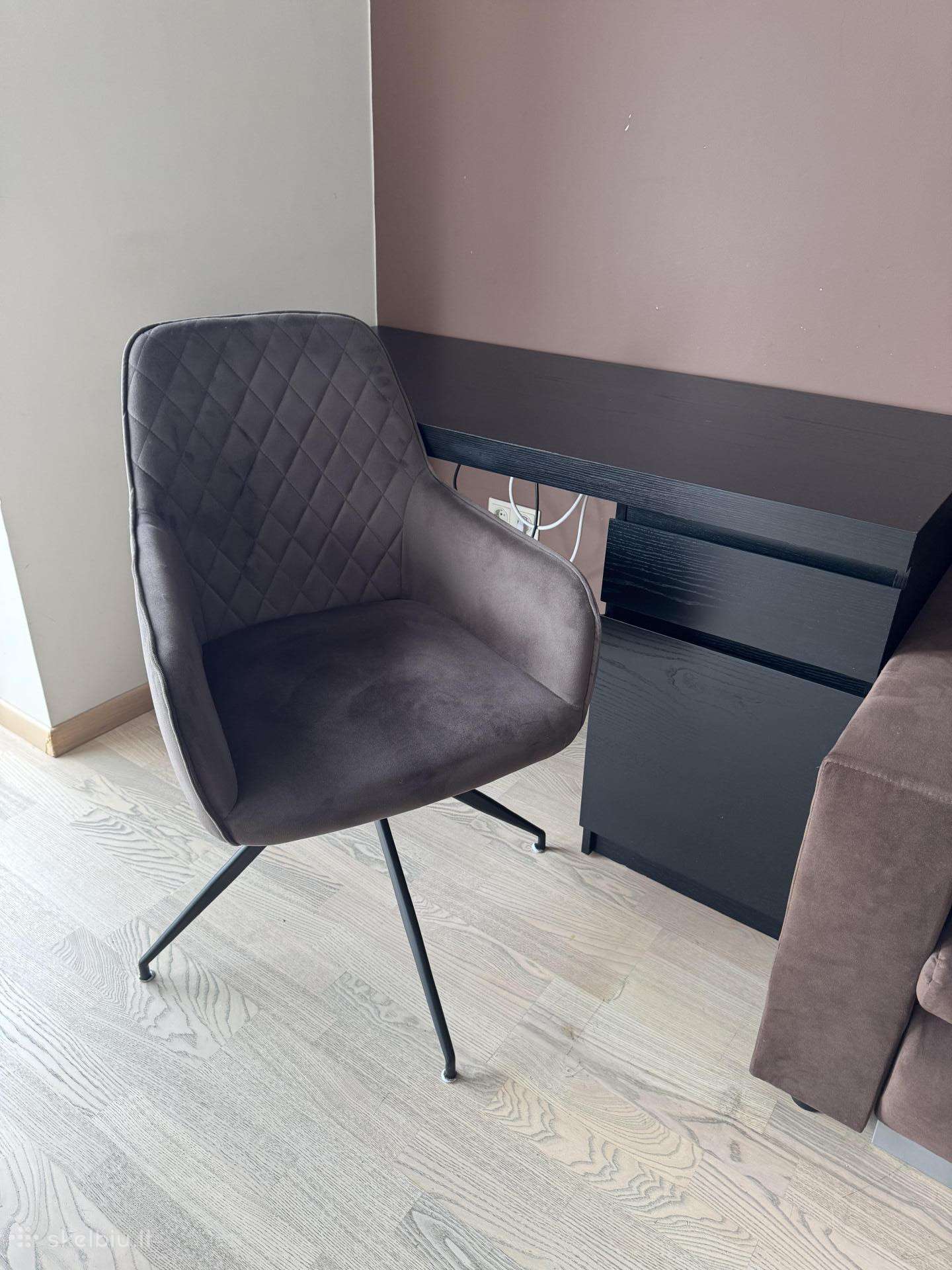 Idealios būklės kėdė (naudota tik kelis mėnesius)