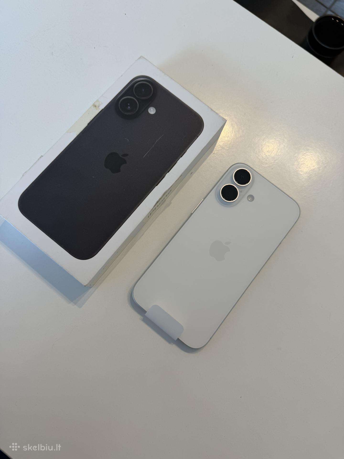 Apple iPhone 16 128gb black/ white Naujas