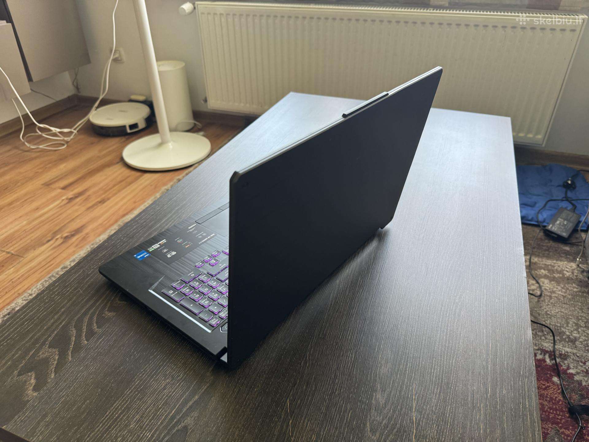 Asus Tuf Gaming F17 – i5 / Rtx 3050