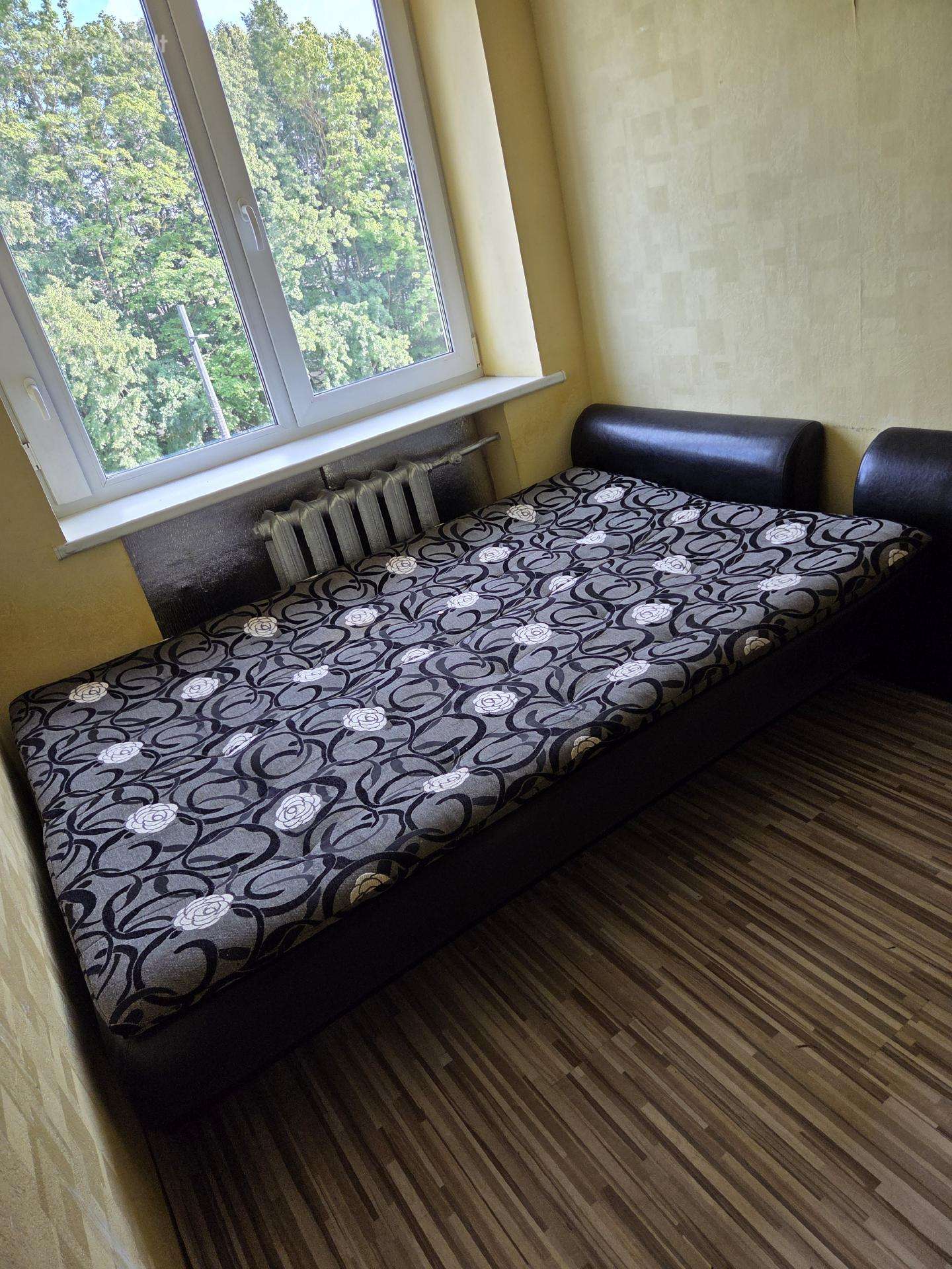 Dovanoja sofa-lova