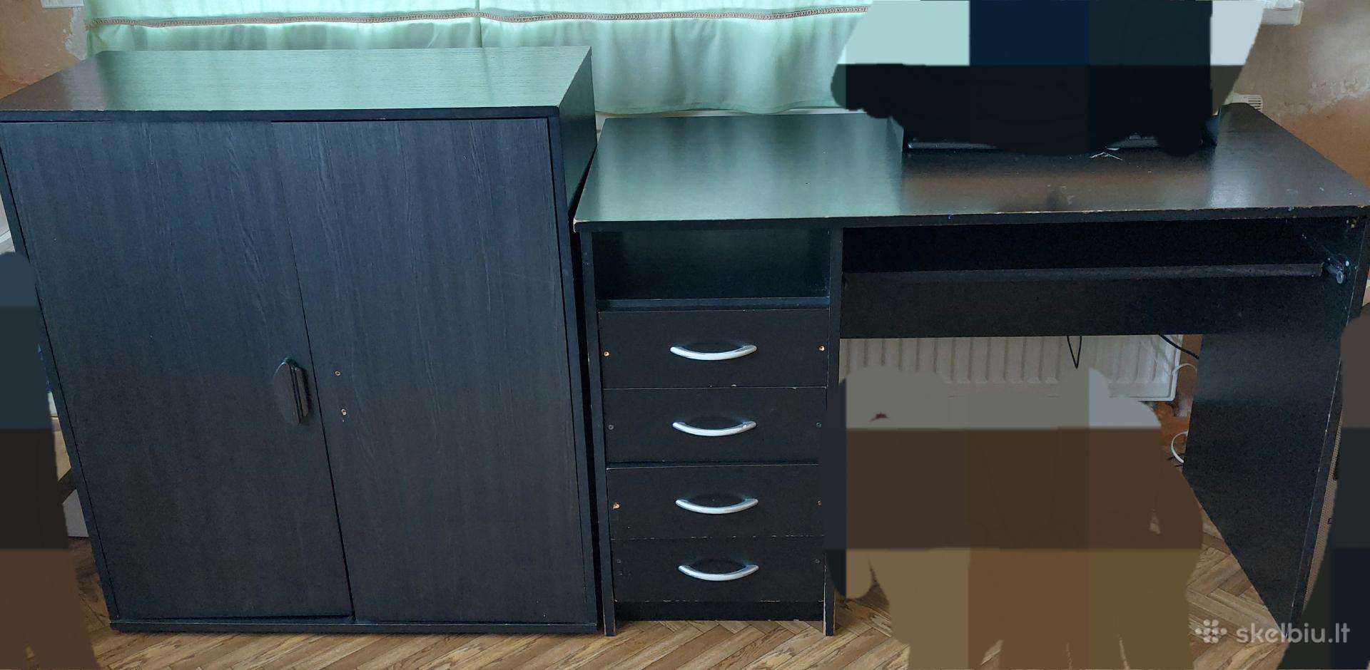 Rašomas stalas, komoda