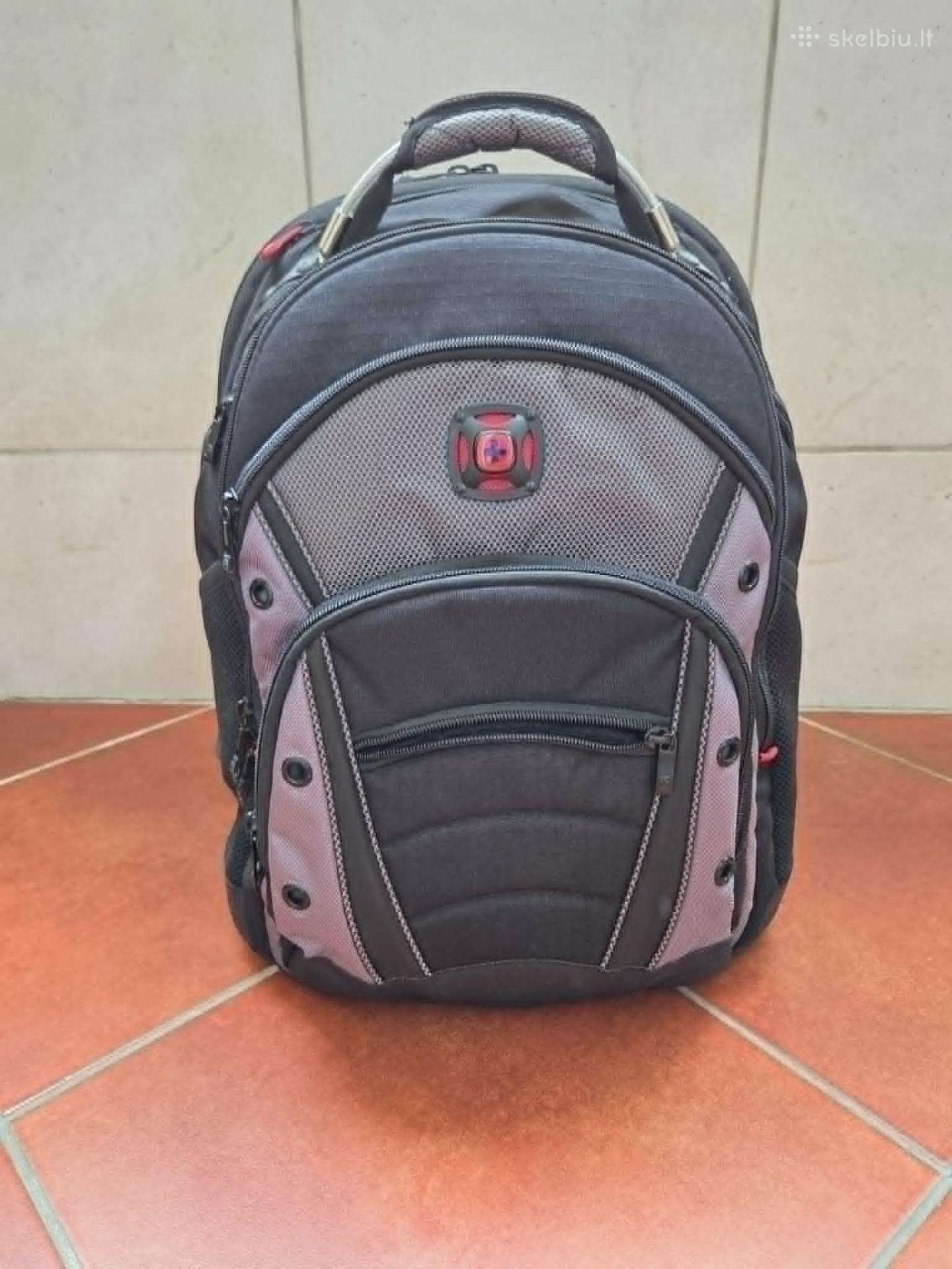 Parduodu nauja kuprine Wenger Synergy 16"