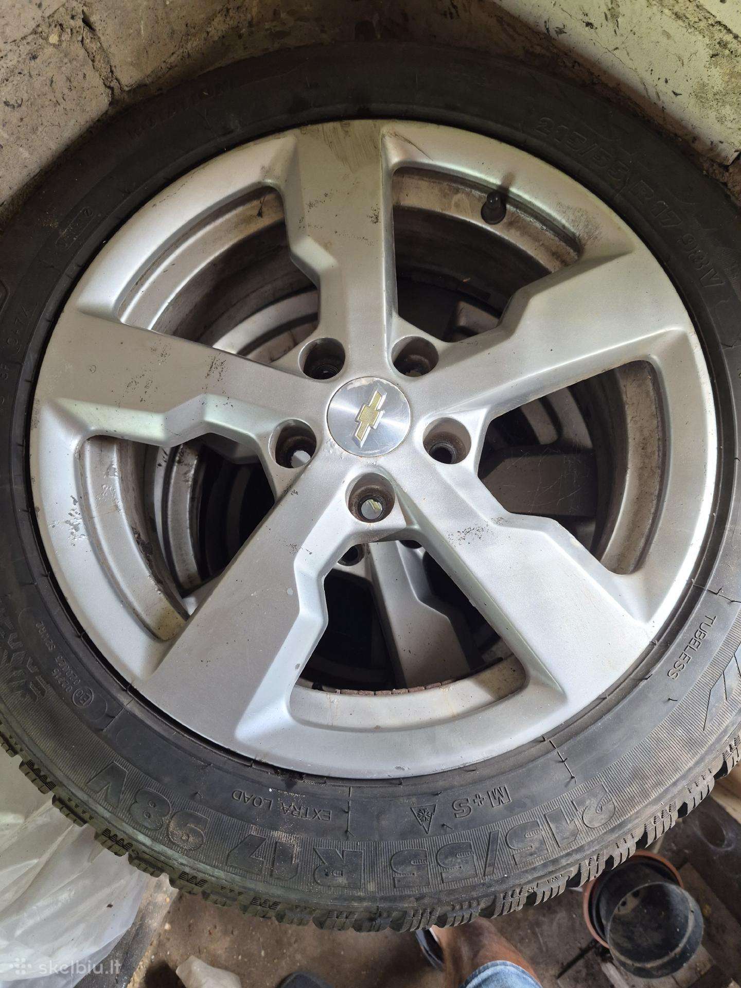 Chevrolet volt ratai su davikliais