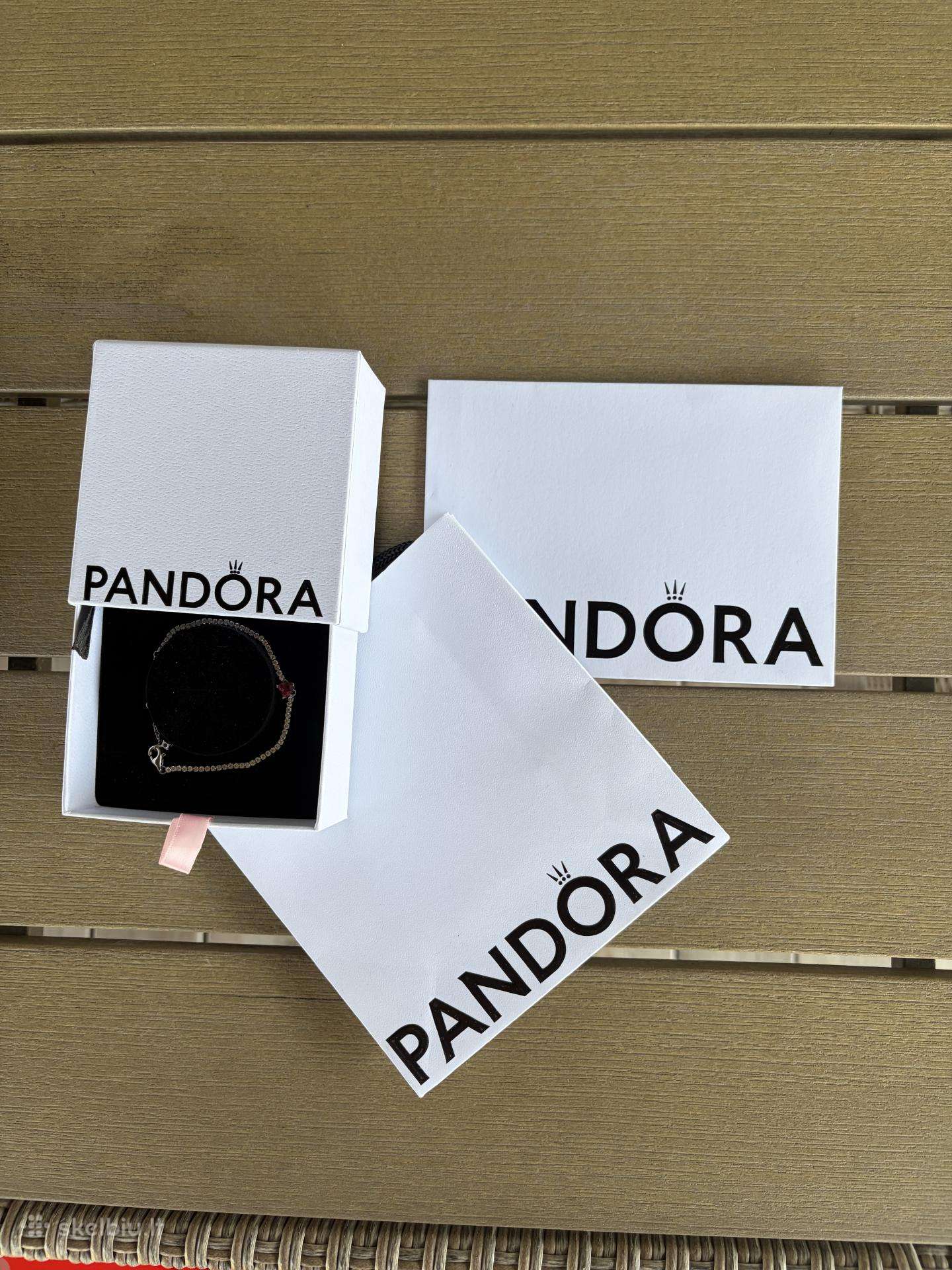 Pandora apyrankė