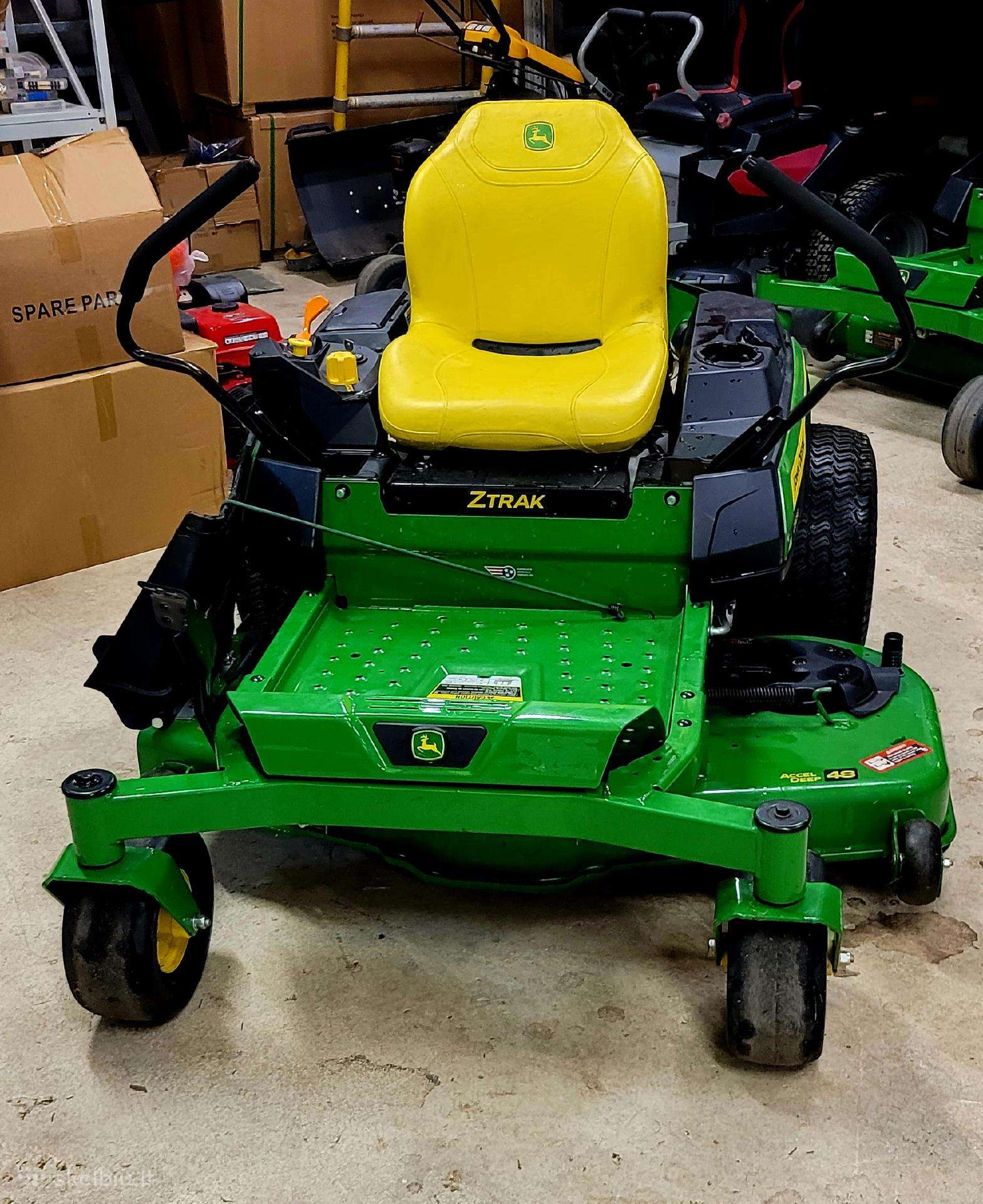 John deere Z325e