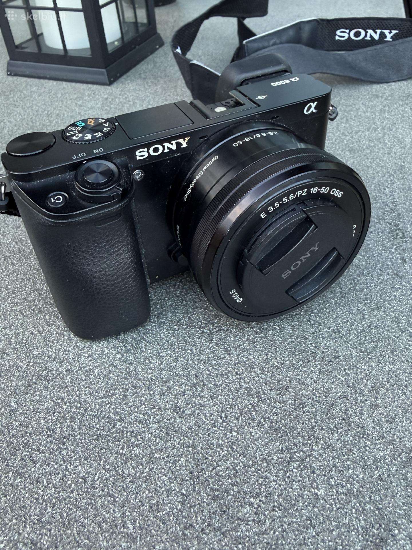 Sony A6000 +16-50